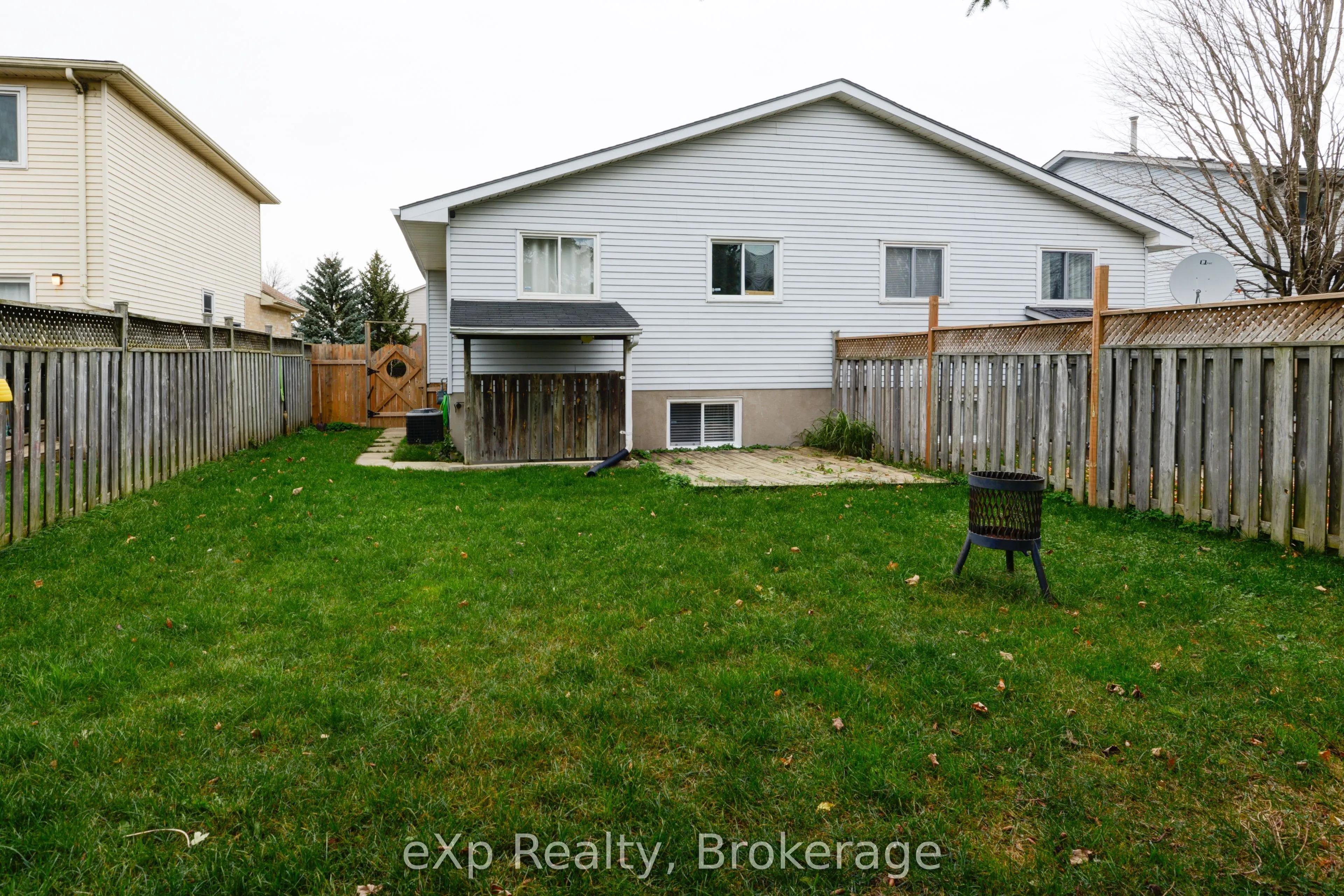 475 ADMIRAL Drive #LOWER