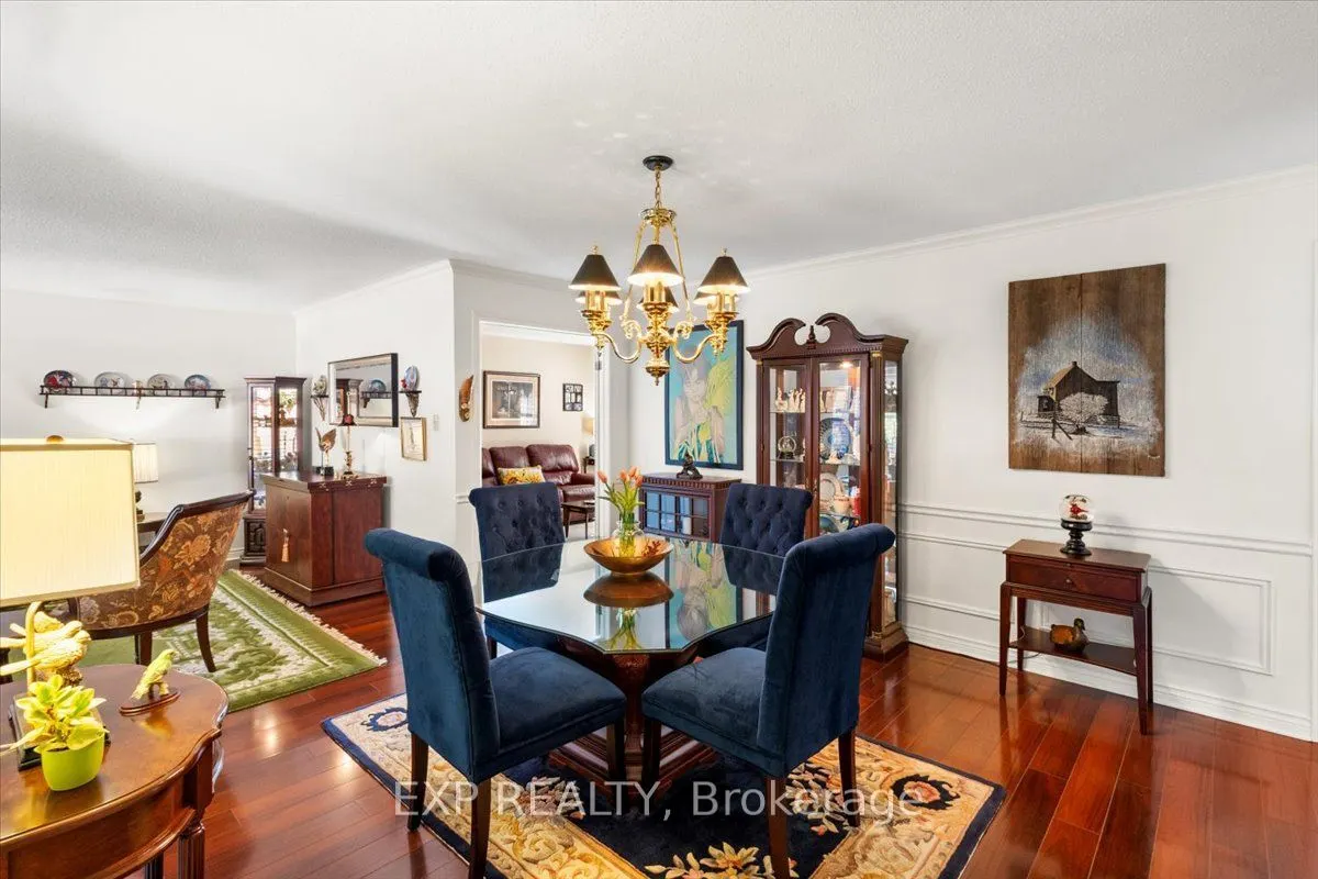 55 Fiddlers Green Road #33