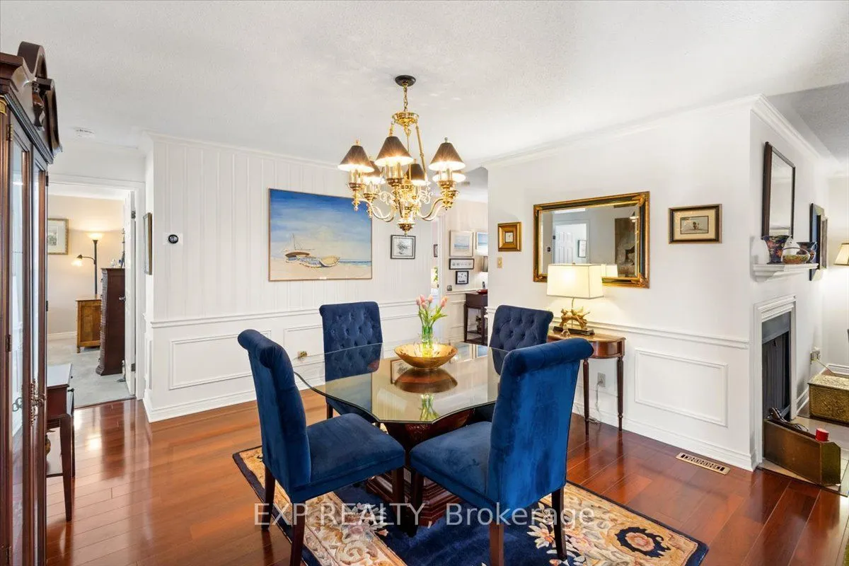 55 Fiddlers Green Road #33