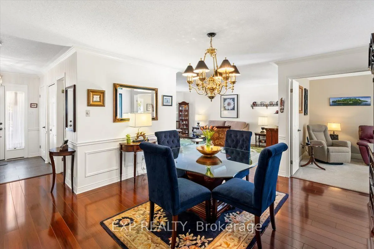 55 Fiddlers Green Road #33