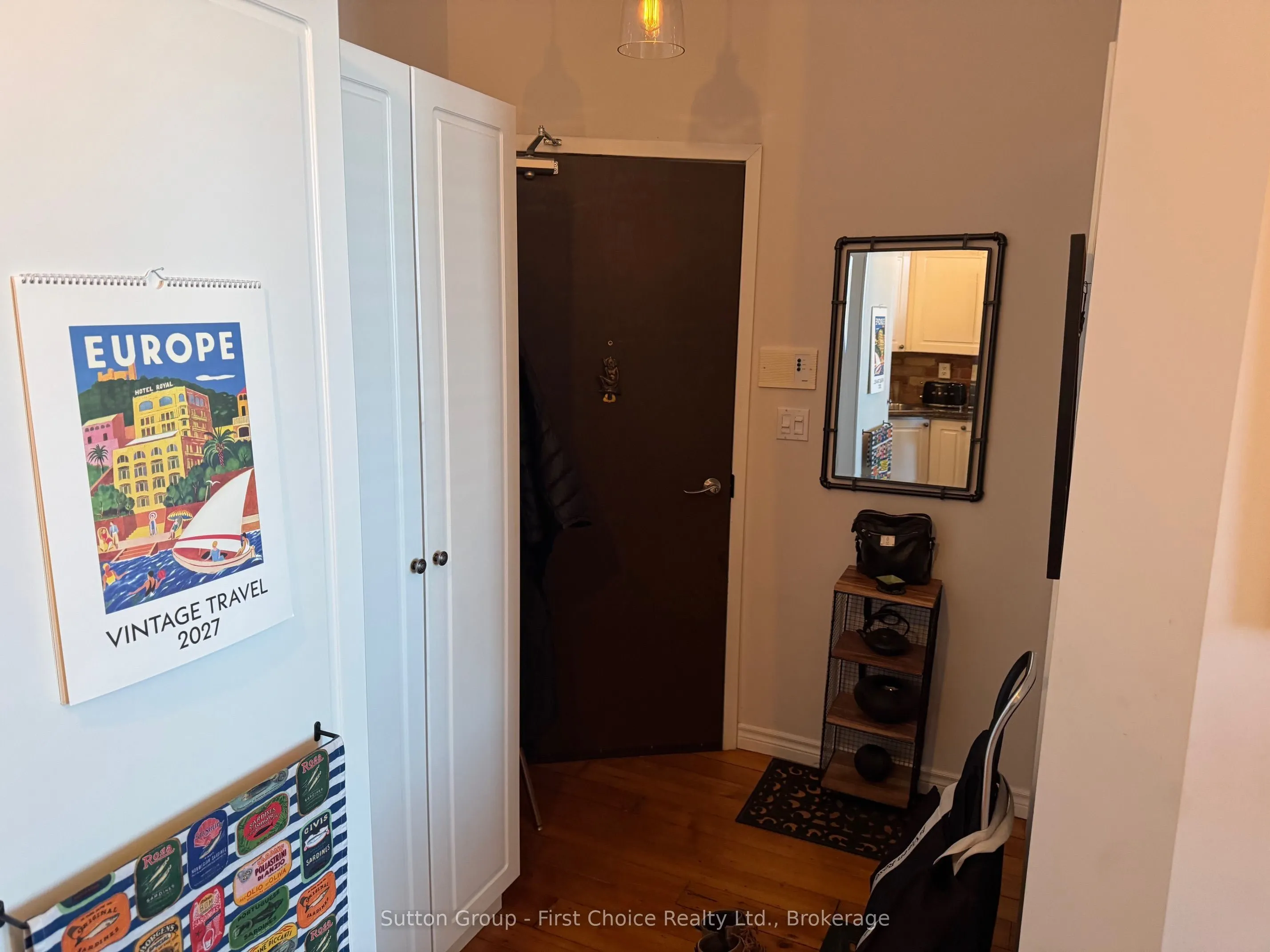 66 WELLINGTON Street ##201