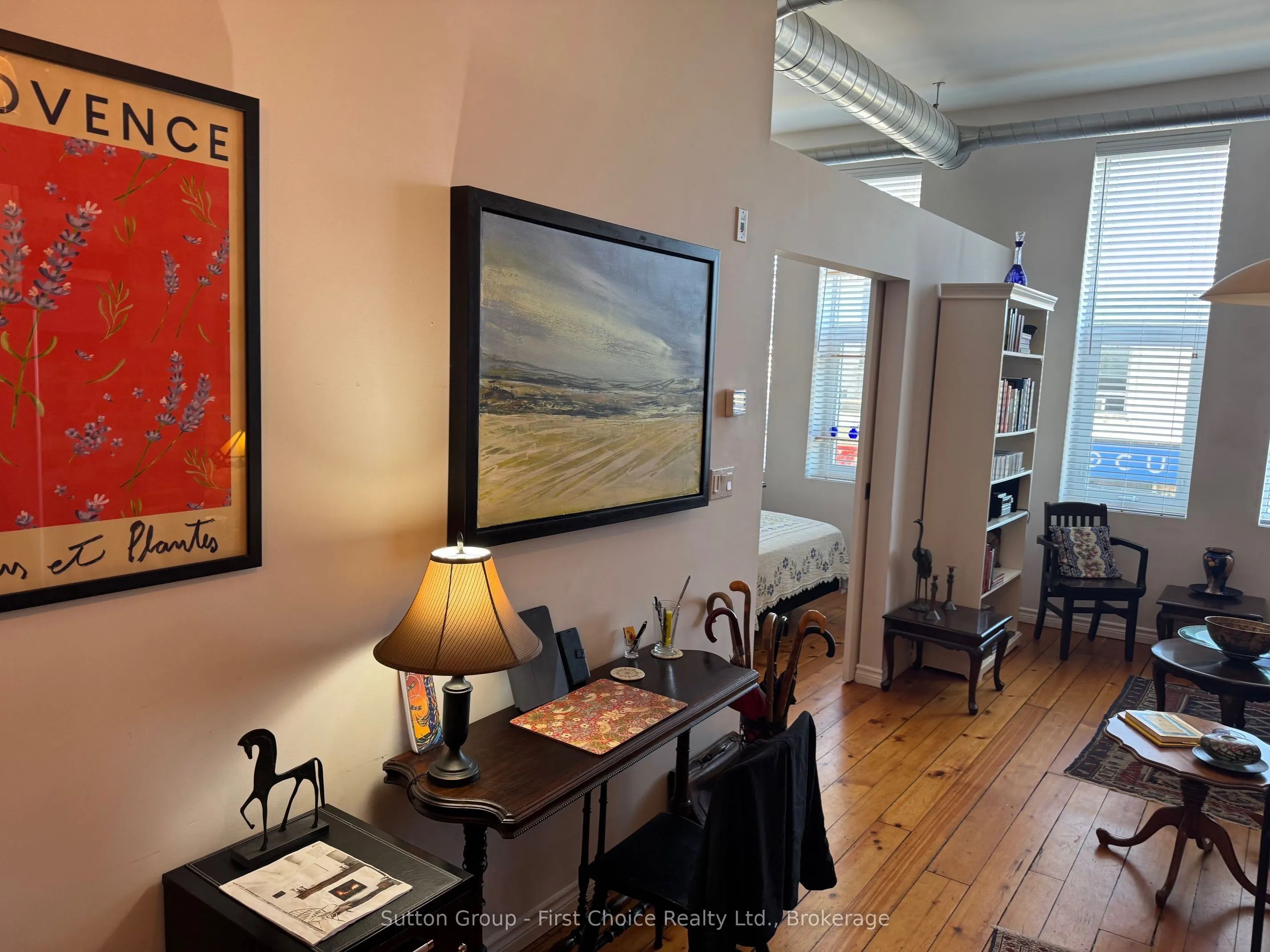 66 WELLINGTON Street ##201