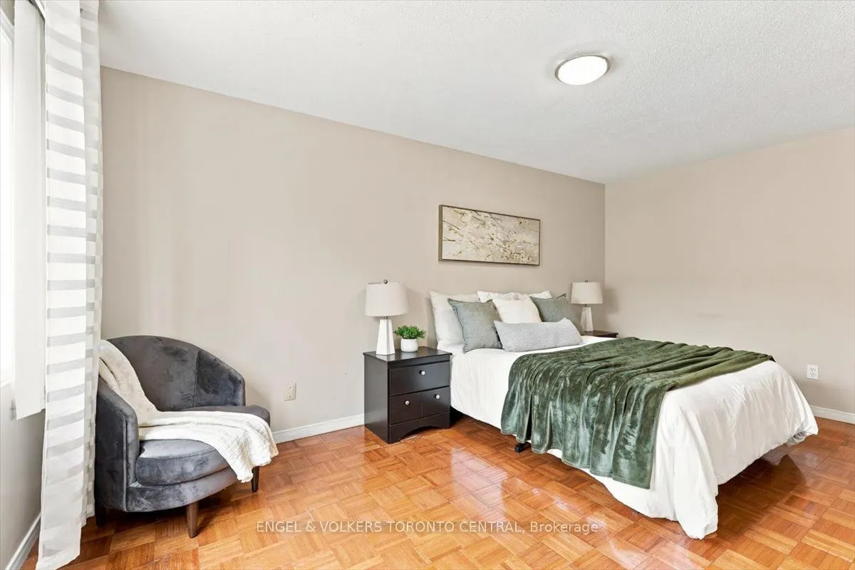 229 Baker Street #16