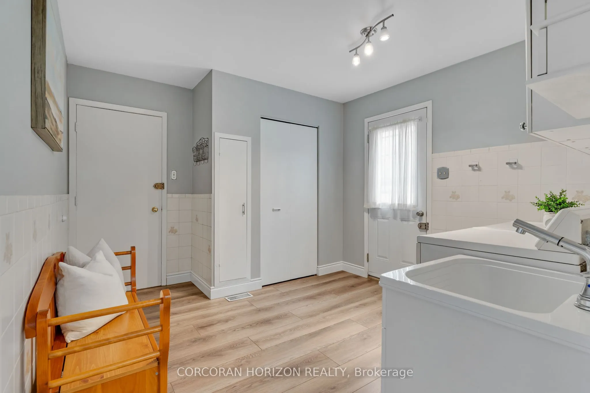 8 Blue Spruce Court