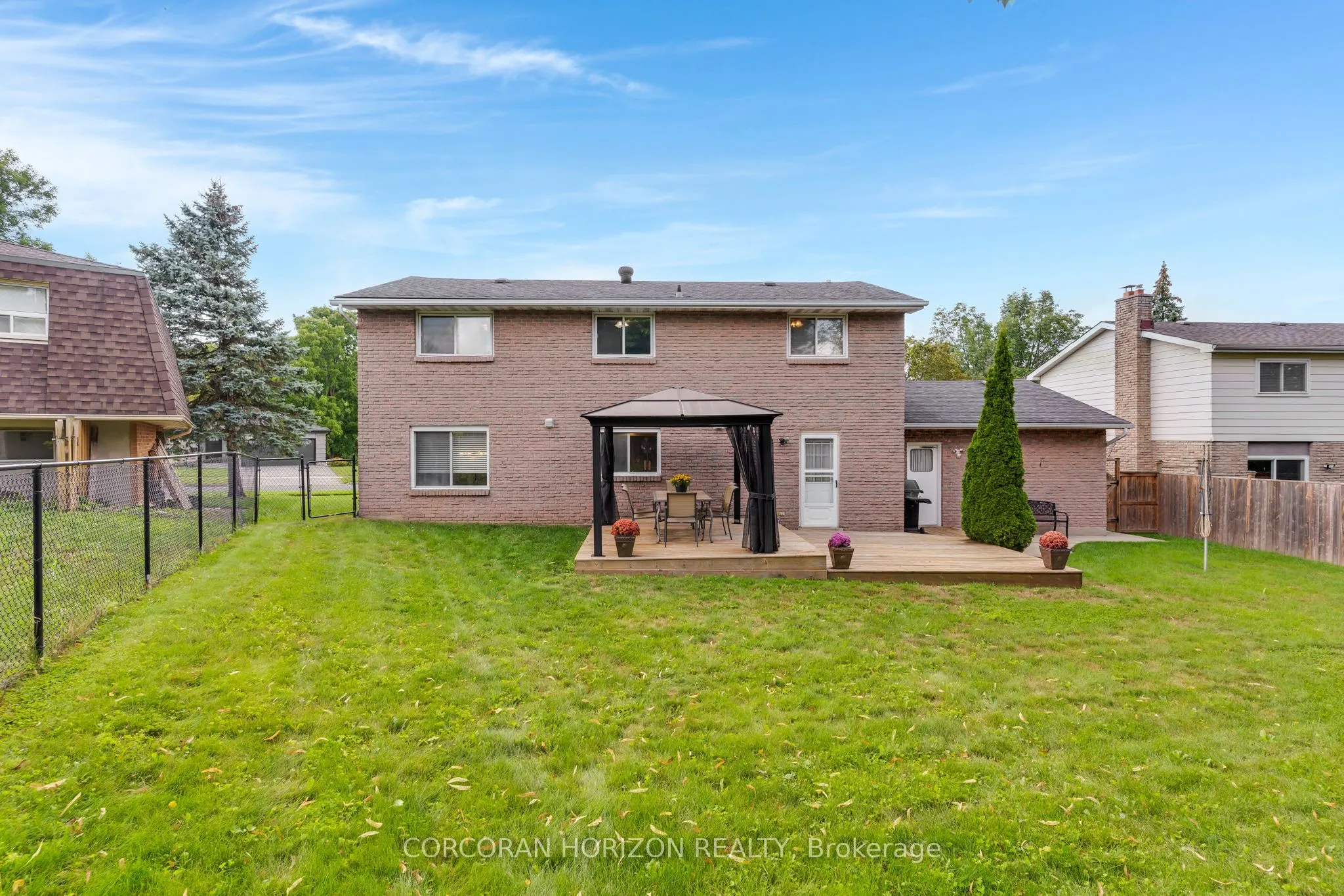 8 Blue Spruce Court