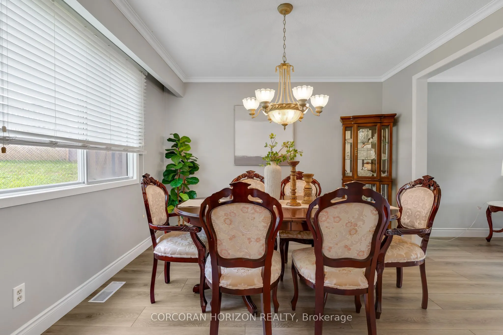 8 Blue Spruce Court