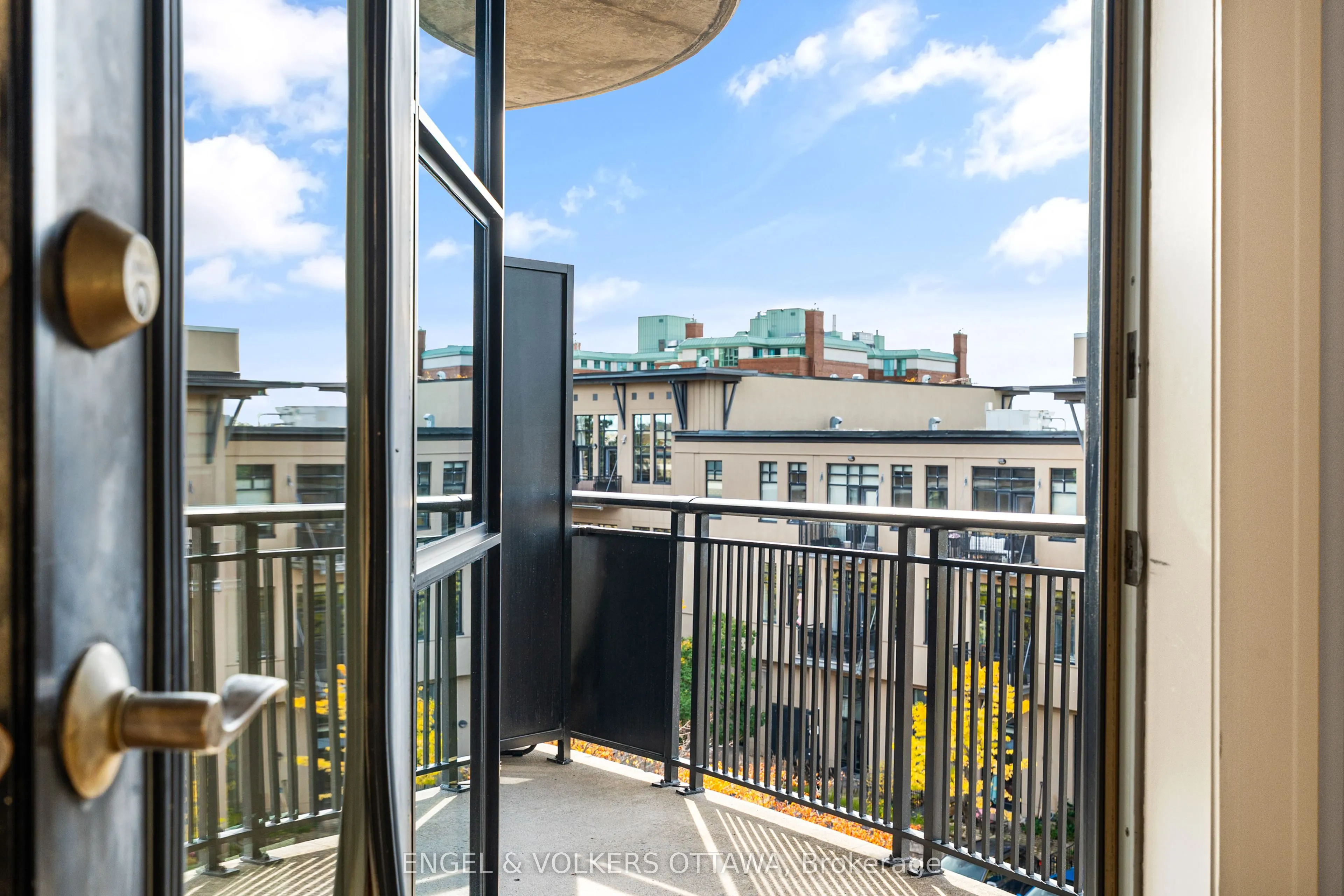 290 Powell Avenue #507