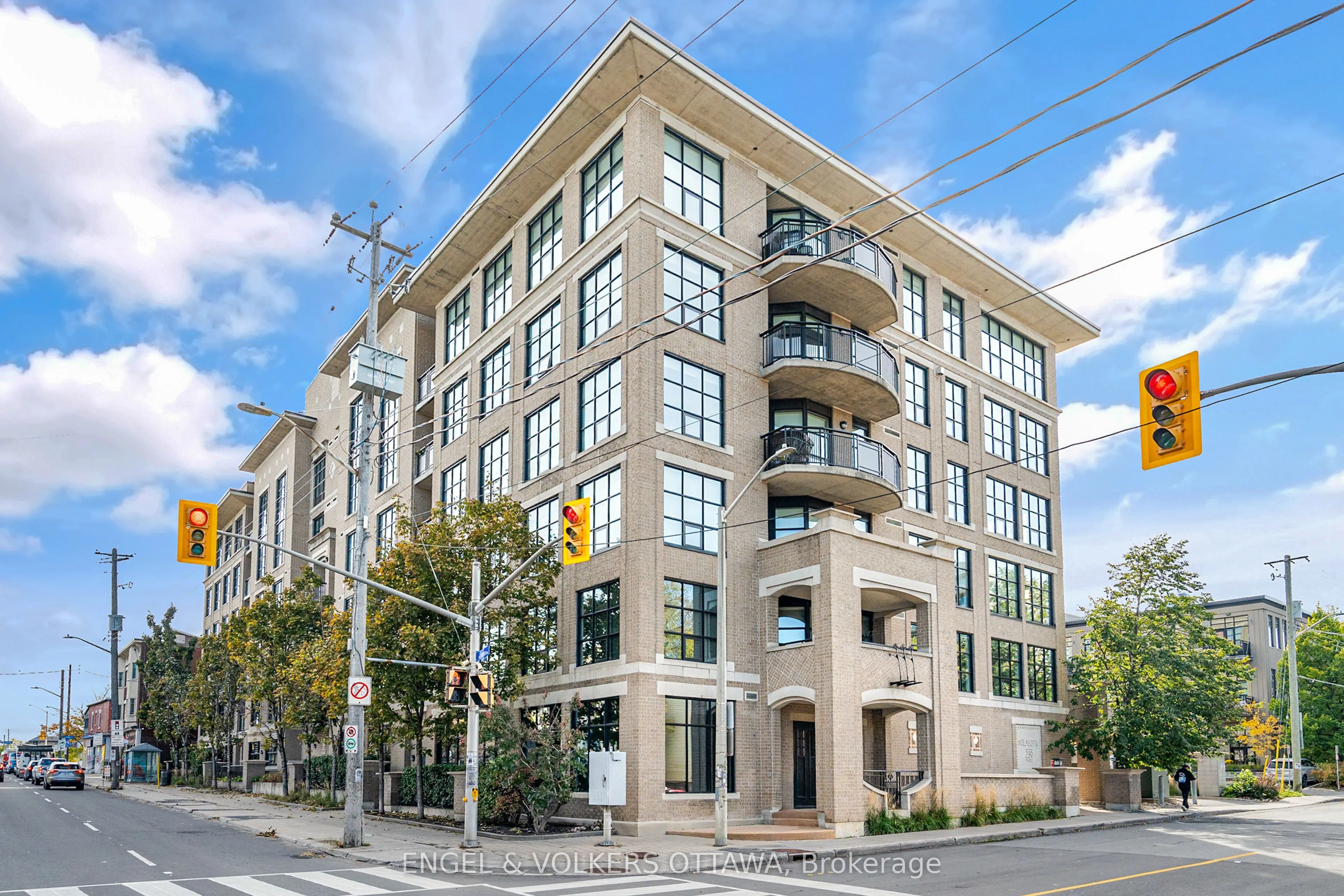 290 Powell Avenue #507