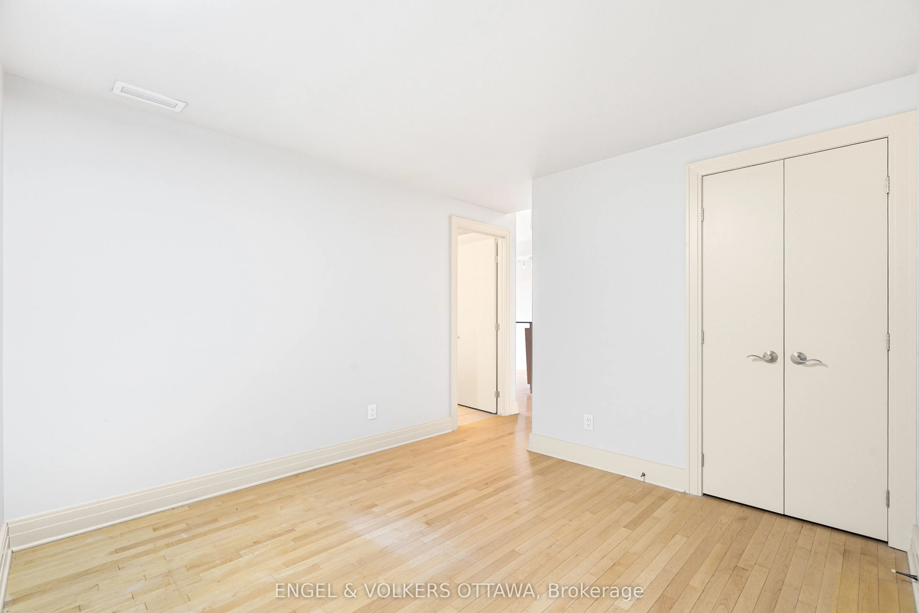 290 Powell Avenue #507