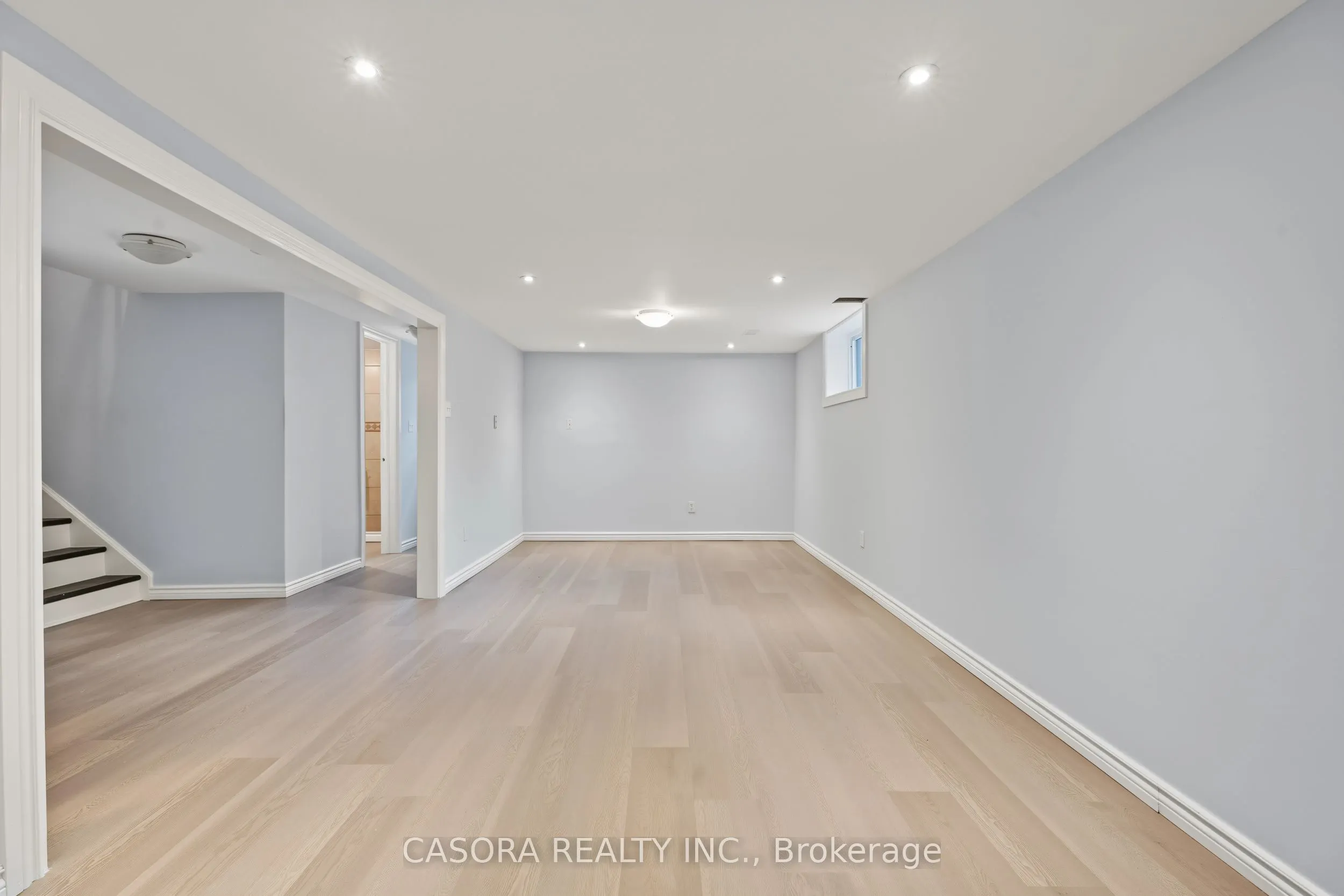 8 Valanna Court