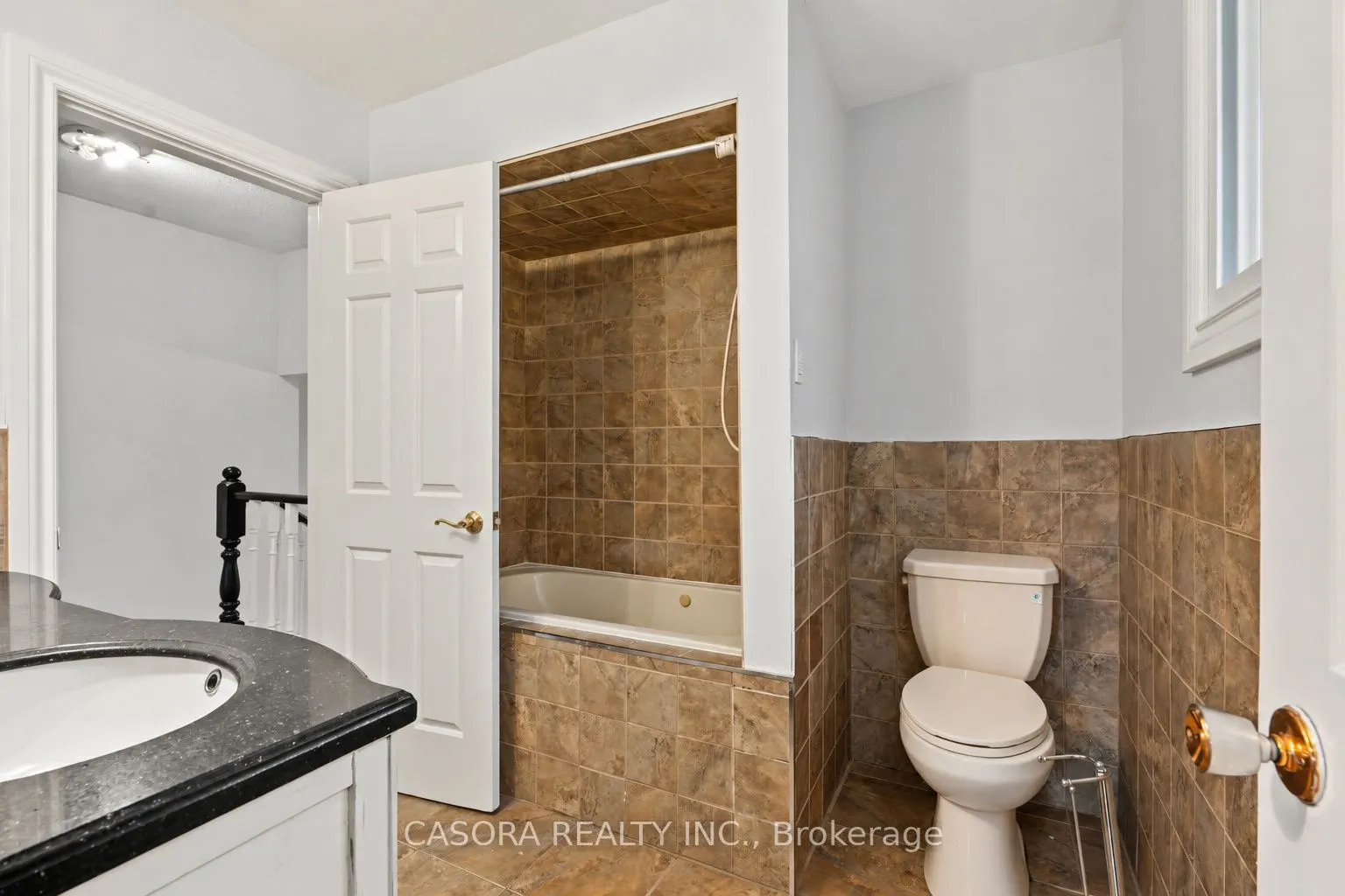 8 Valanna Court