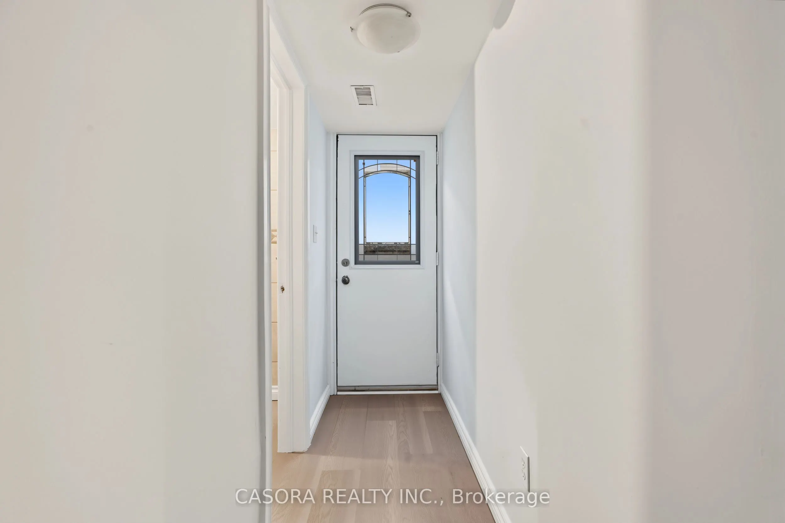 8 Valanna Court