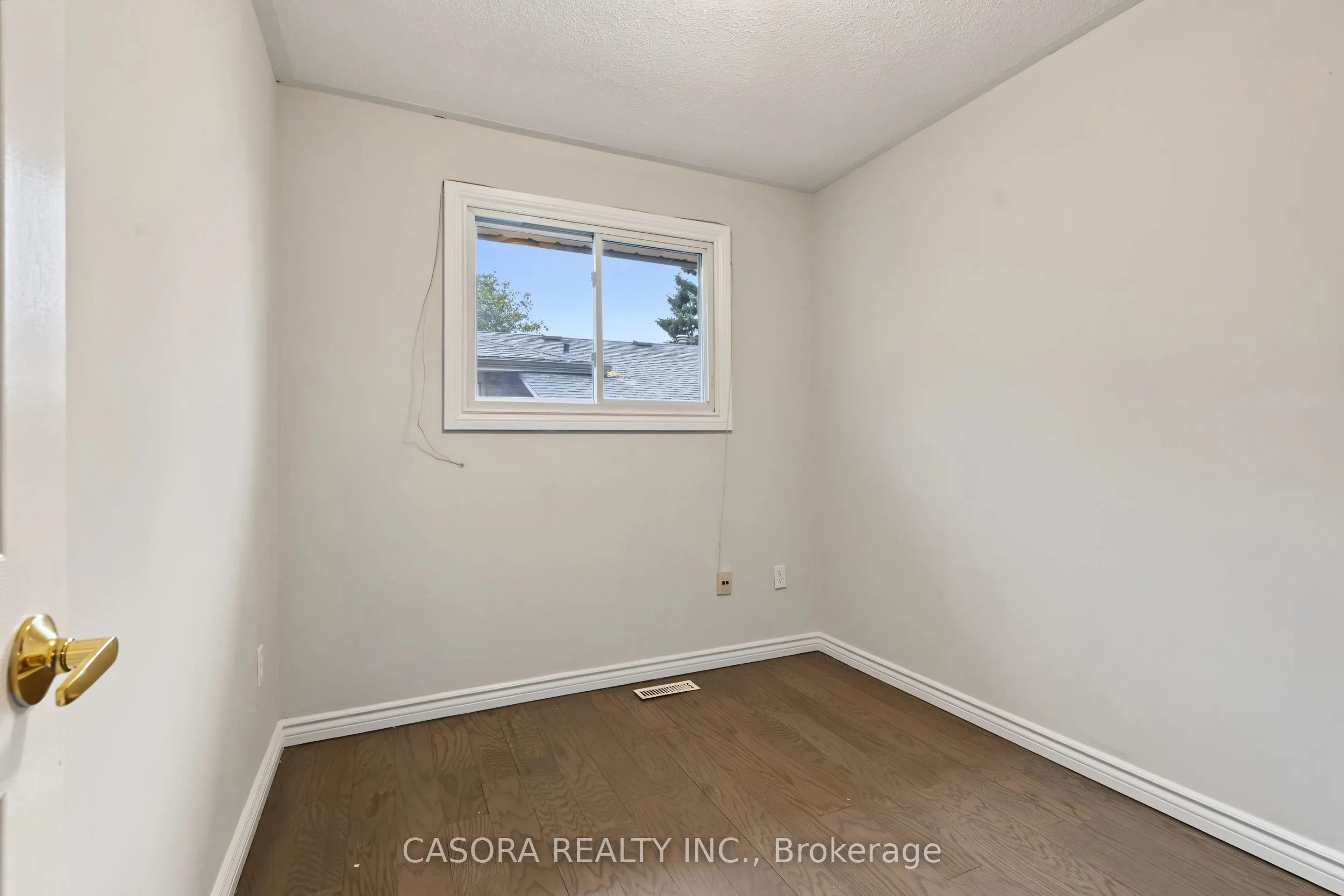 8 Valanna Court
