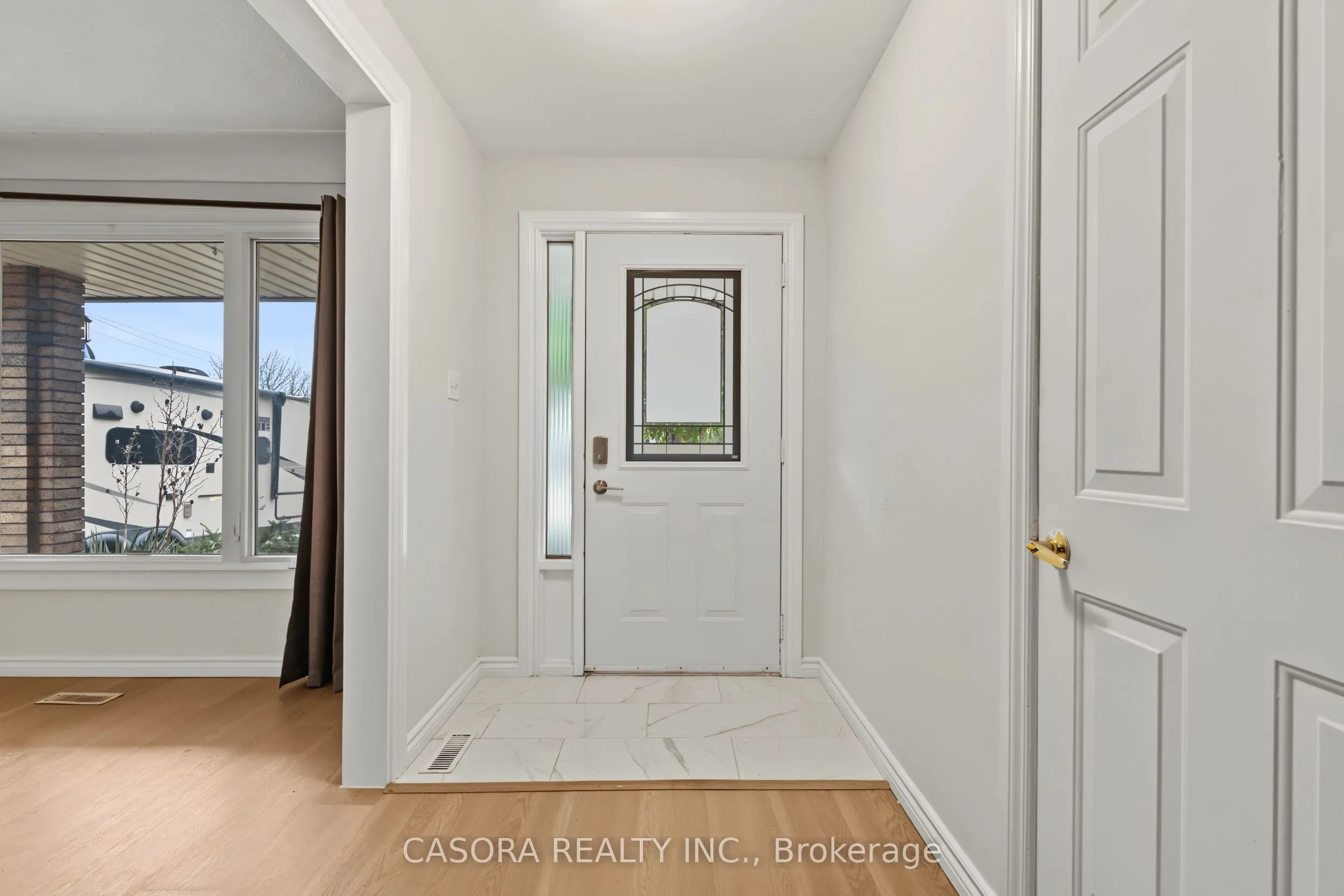 8 Valanna Court