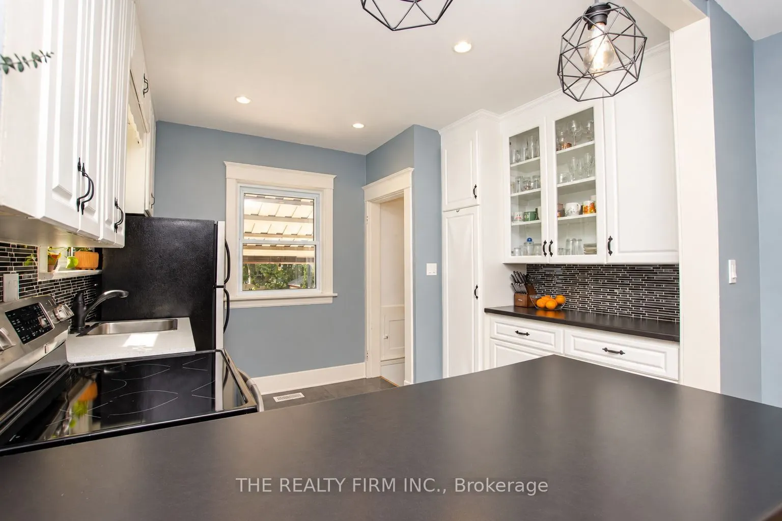 117 Thornton Avenue