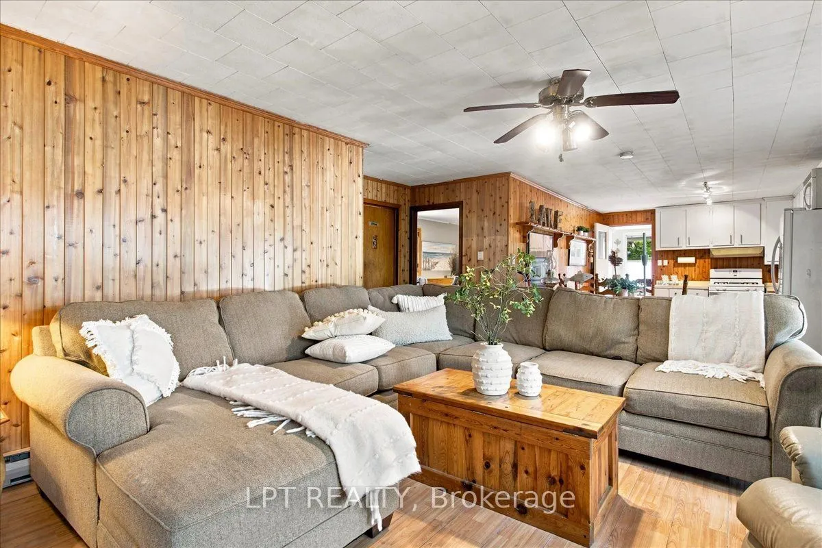 48 Broadriver Road