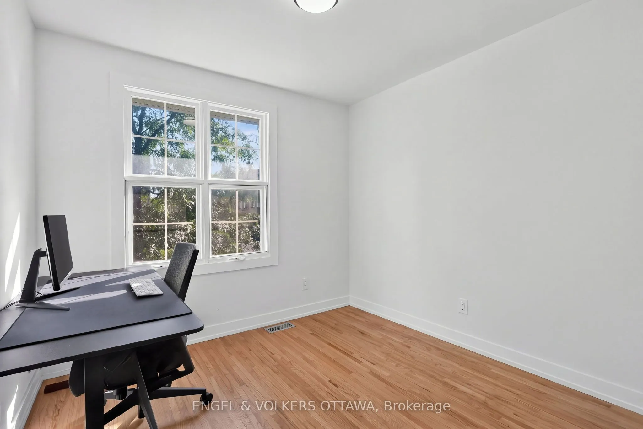 1304 Morrison Drive