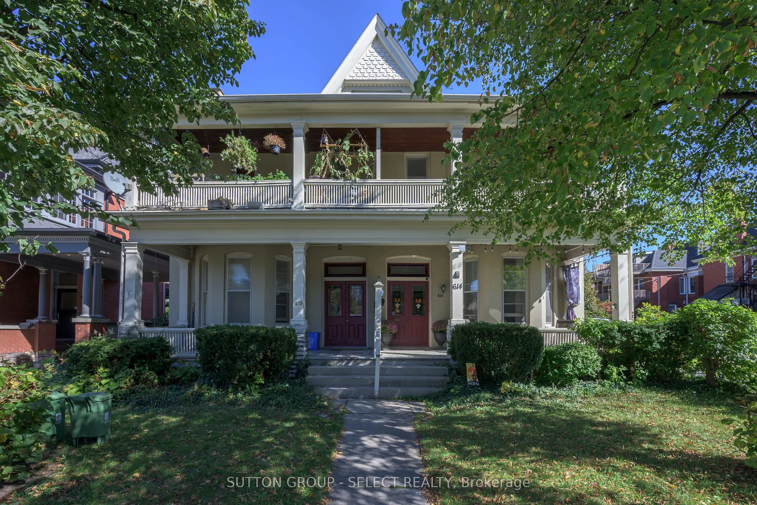 614-616 Wellington Street