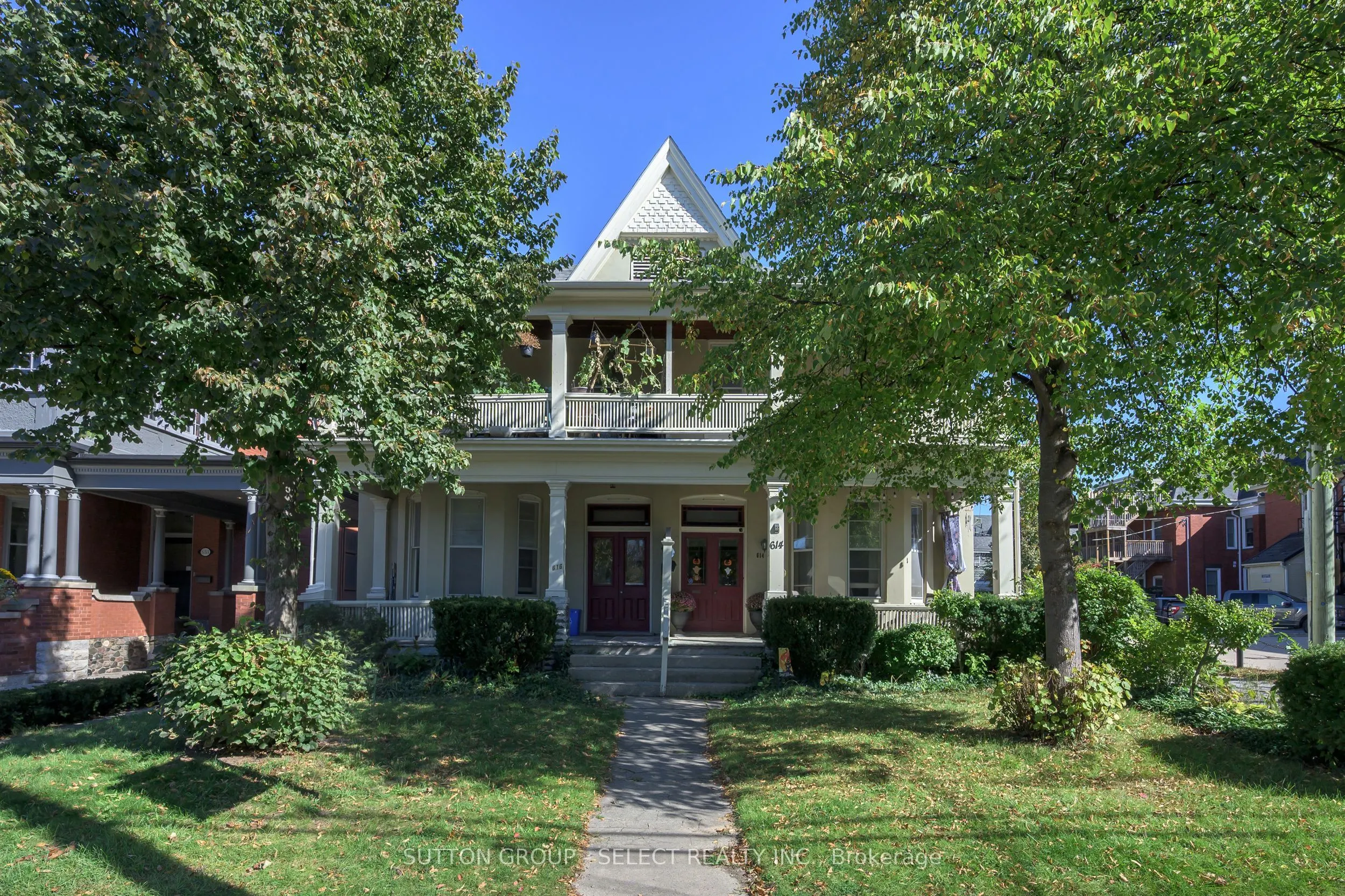 614-616 Wellington Street