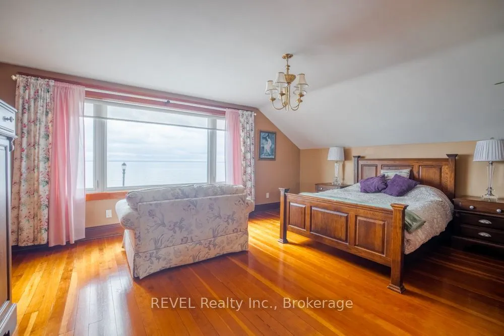 550 Lakeshore Road