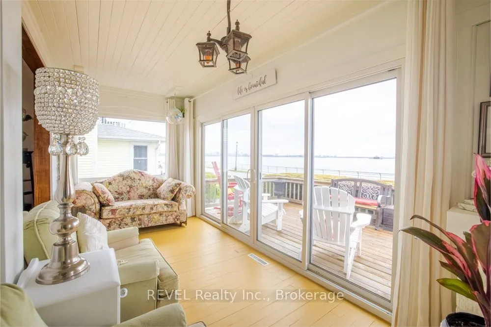 550 Lakeshore Road