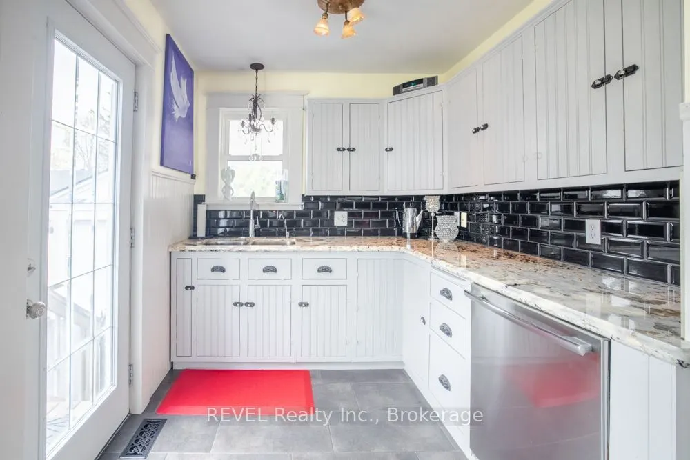 550 Lakeshore Road