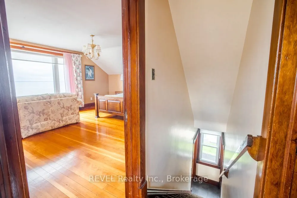 550 Lakeshore Road