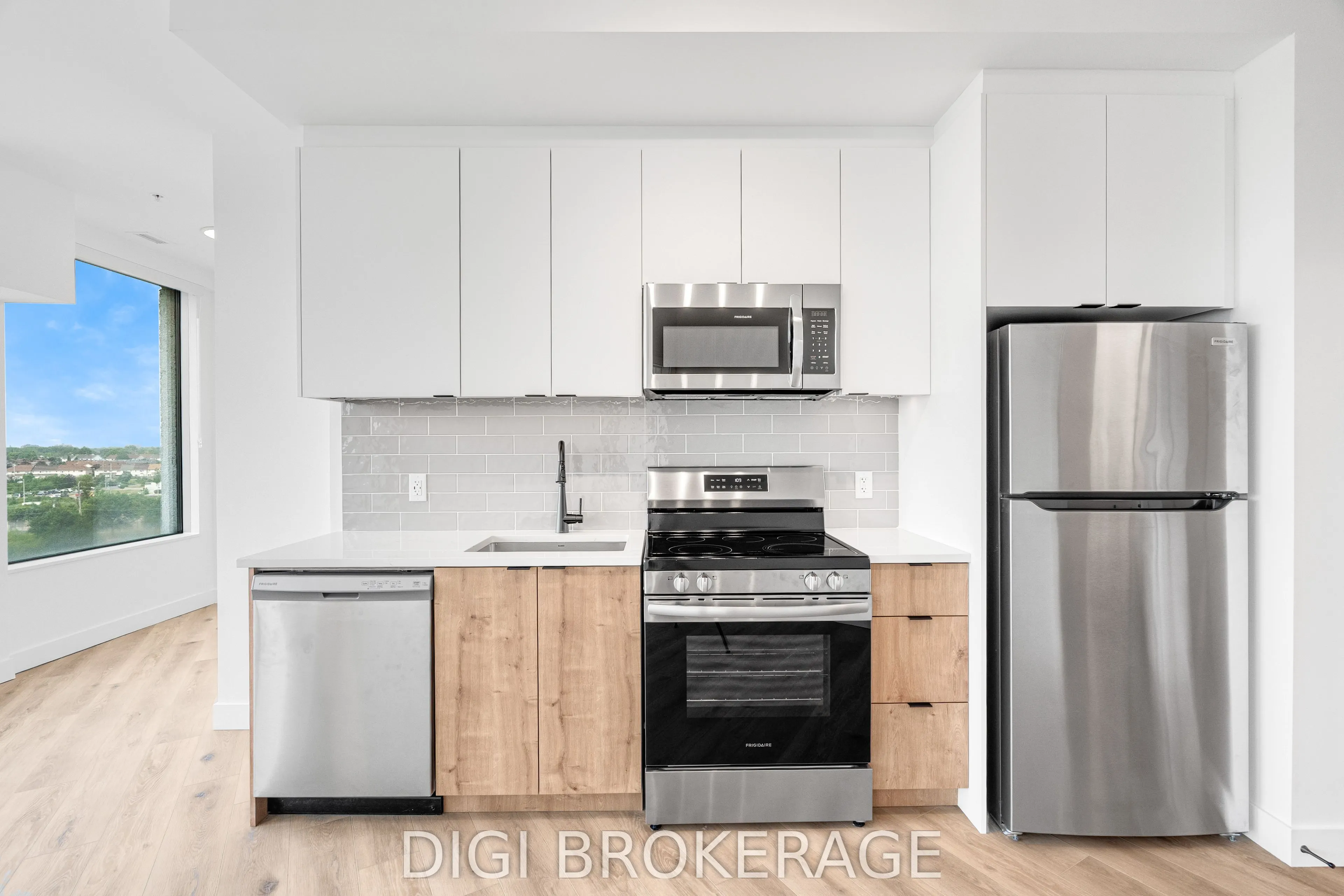 1600 James Naismith Drive #520