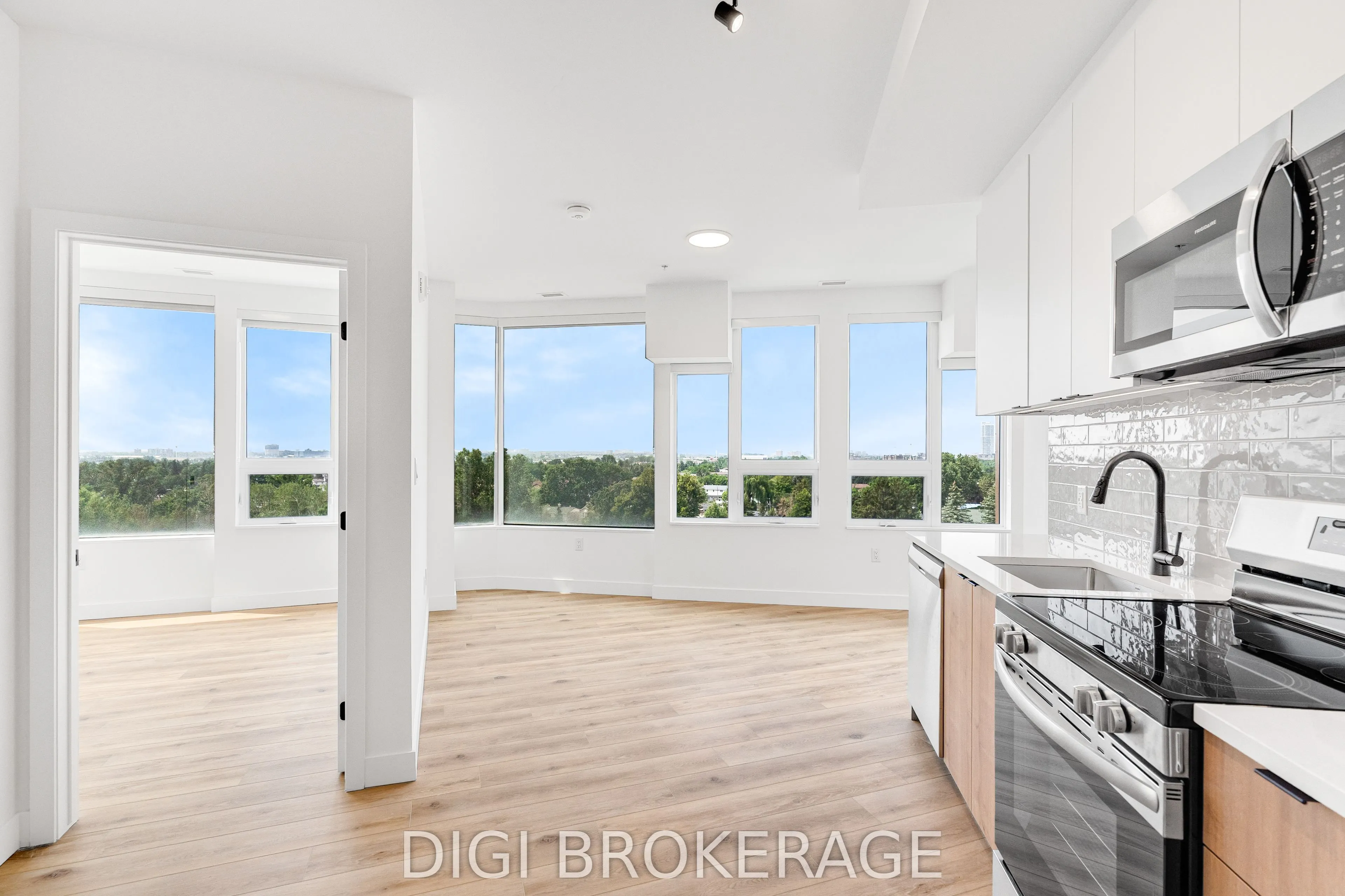 1600 James Naismith Drive #520