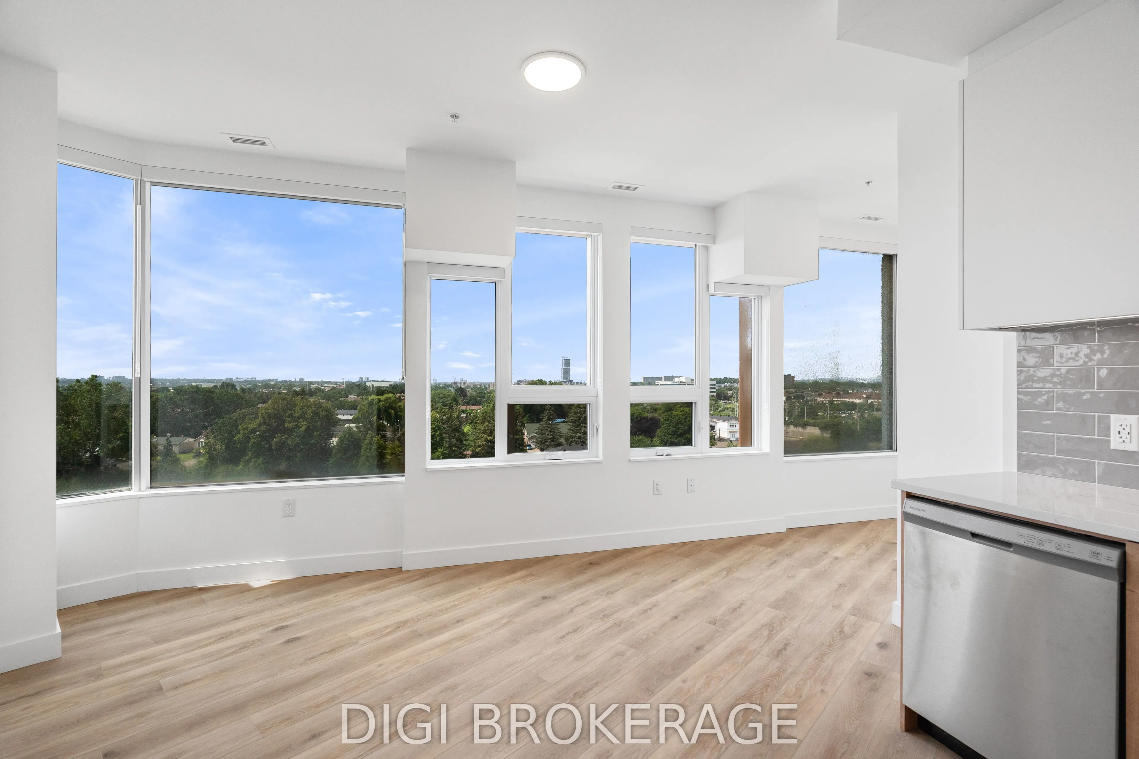 1600 James Naismith Drive #520
