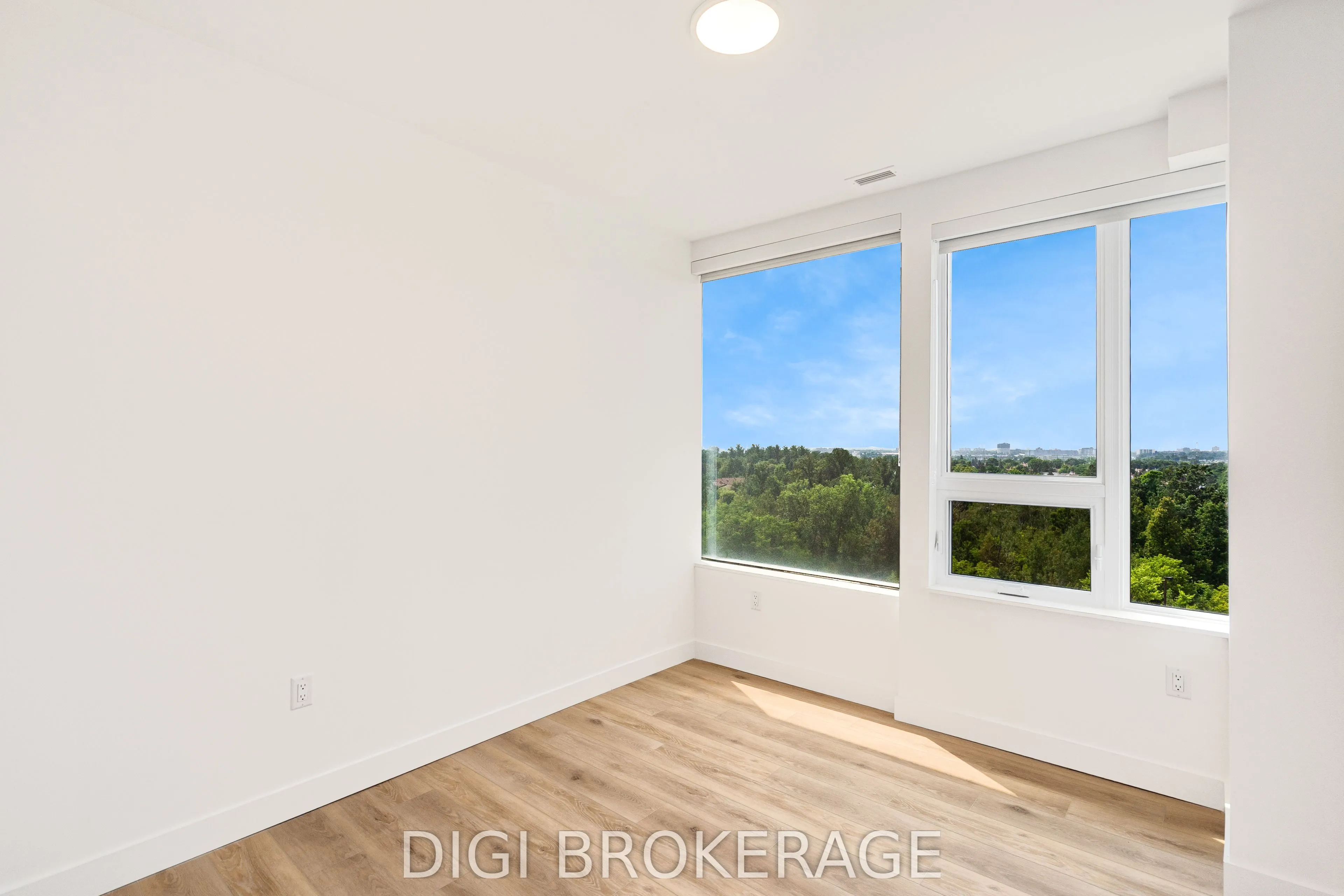 1600 James Naismith Drive #520