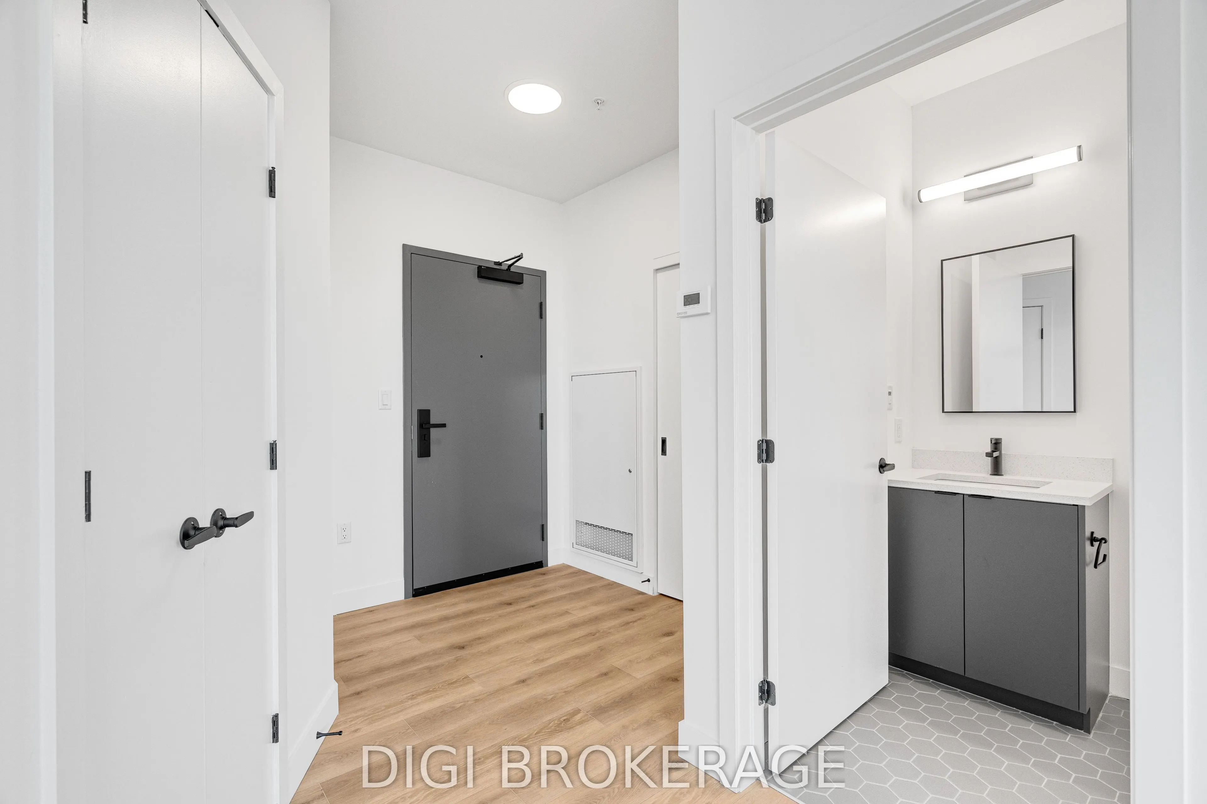 1600 James Naismith Drive #520
