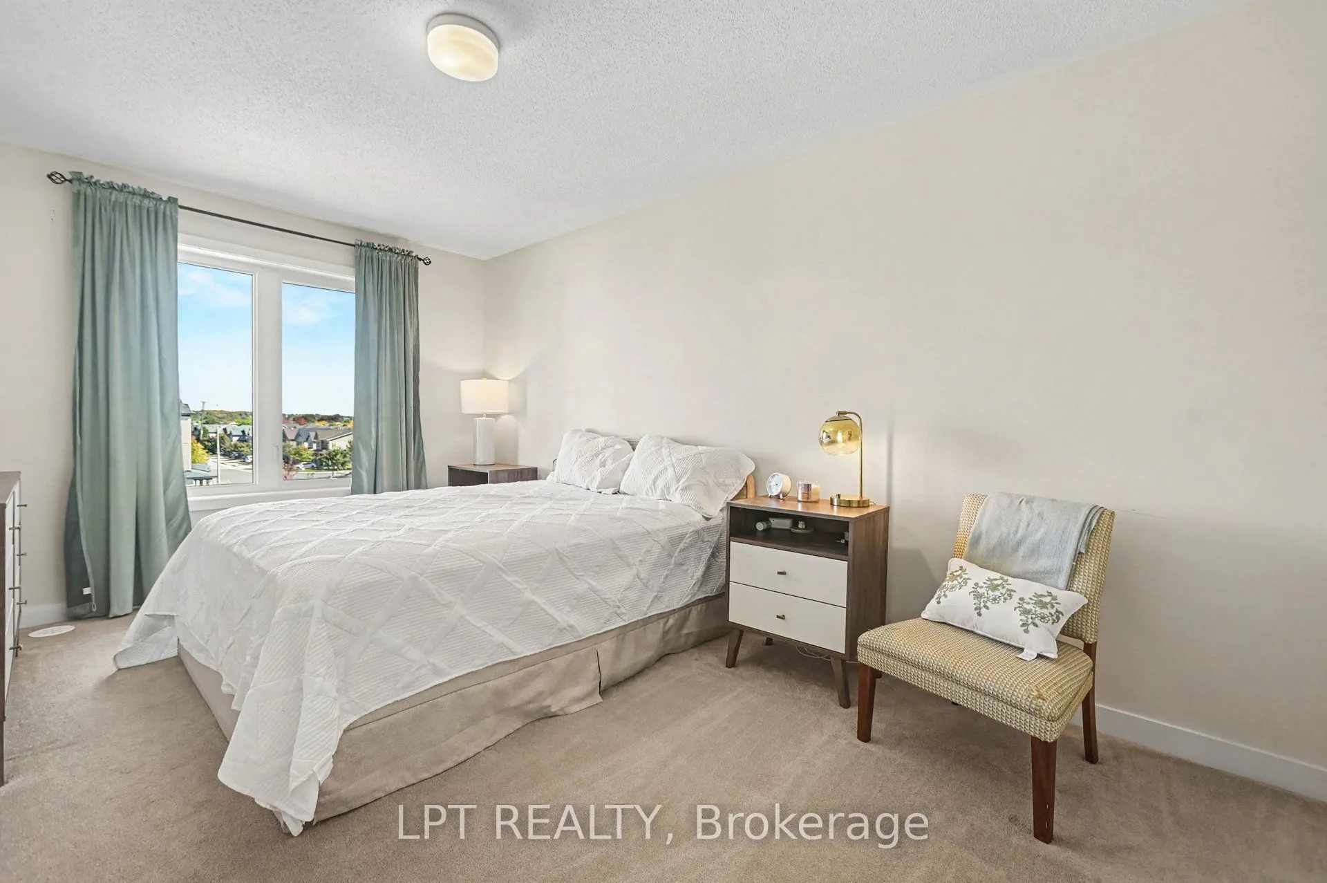 812 Kinstead Private