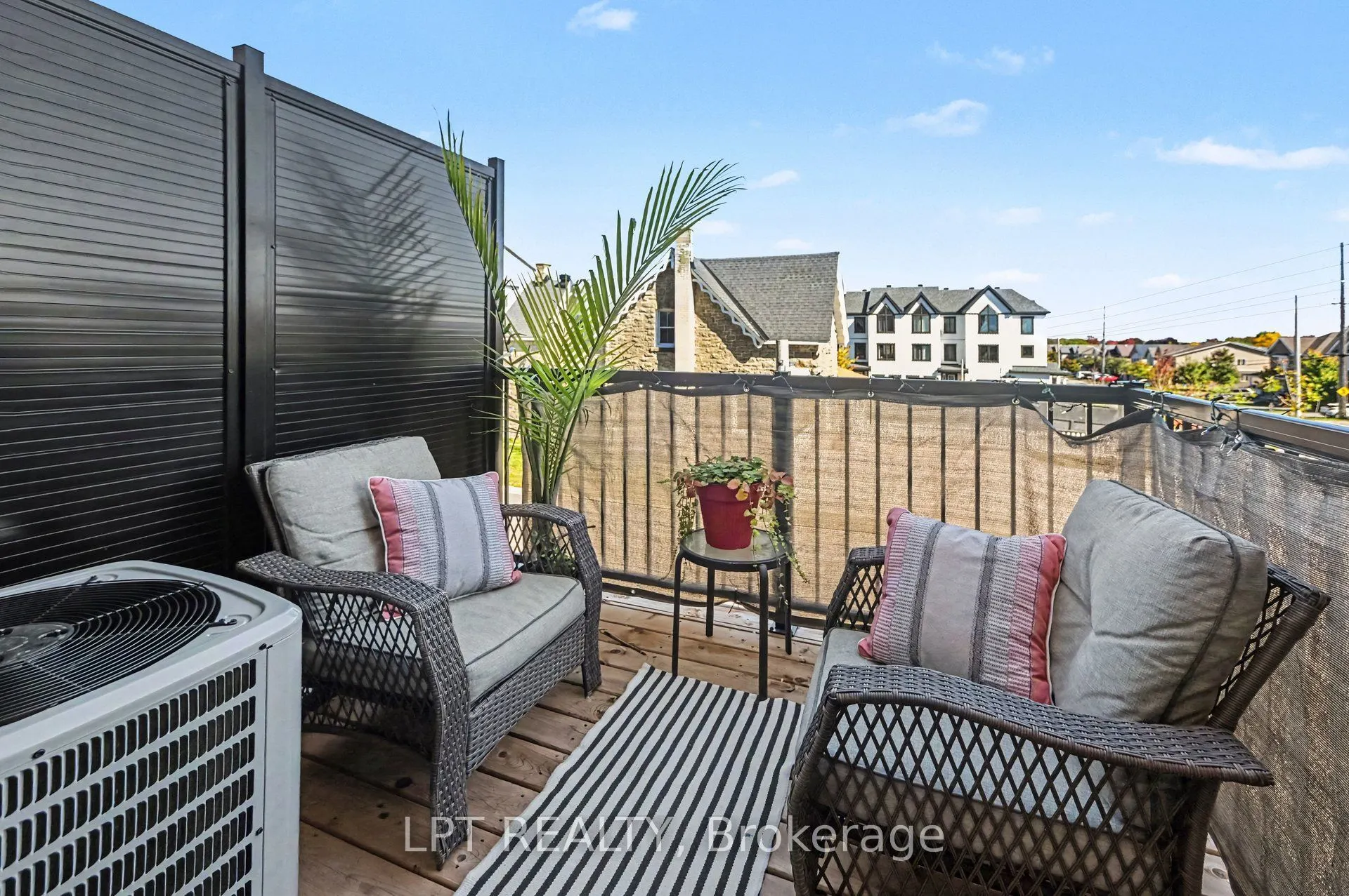 812 Kinstead Private