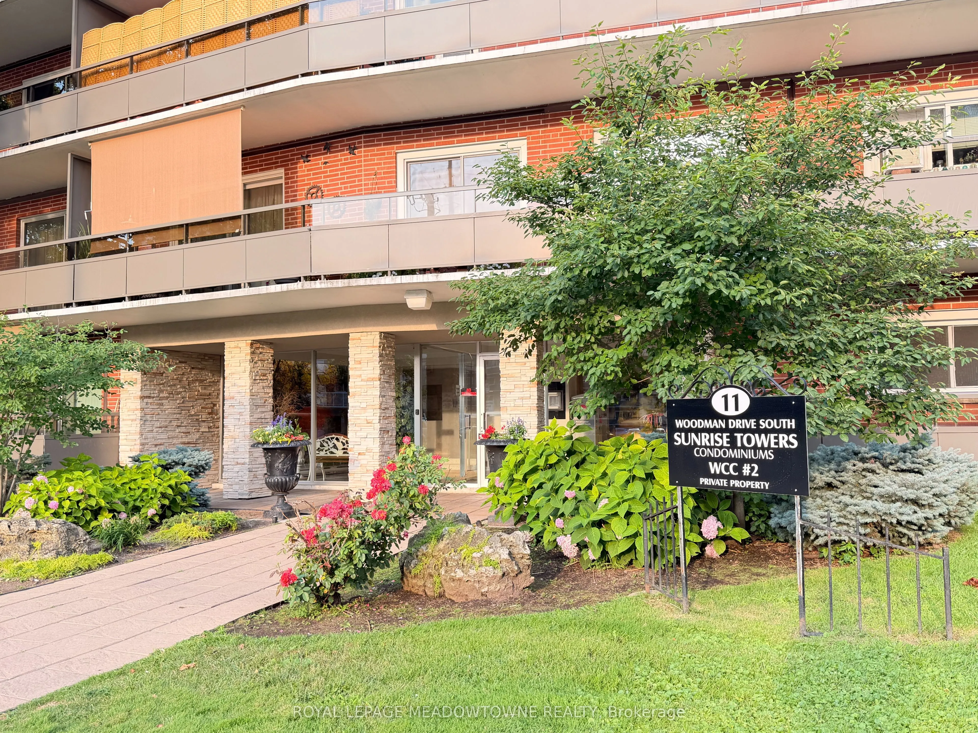 11 Woodman Drive #411