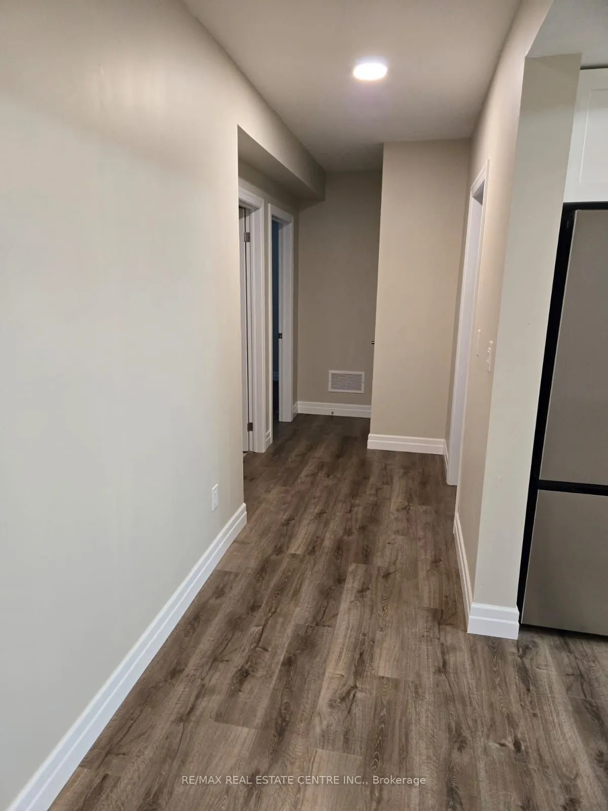 160 BECK Street #Lower