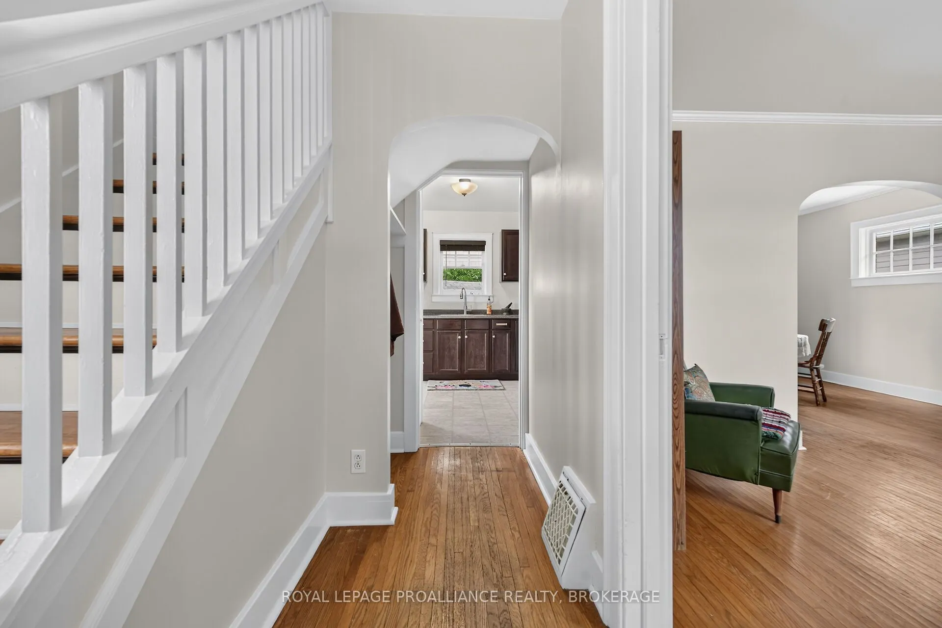 27 Drayton Avenue
