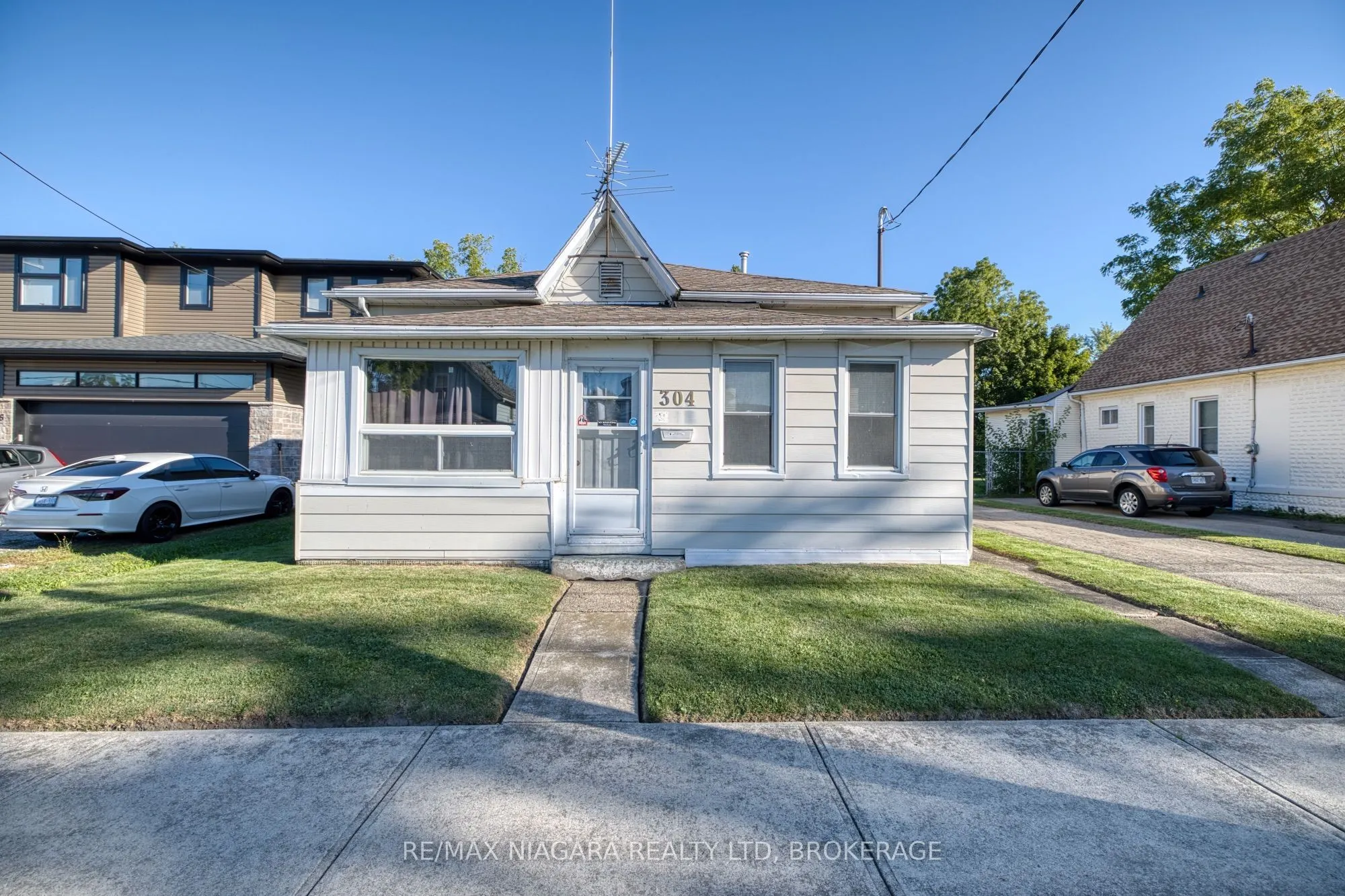 304 Jarvis Street