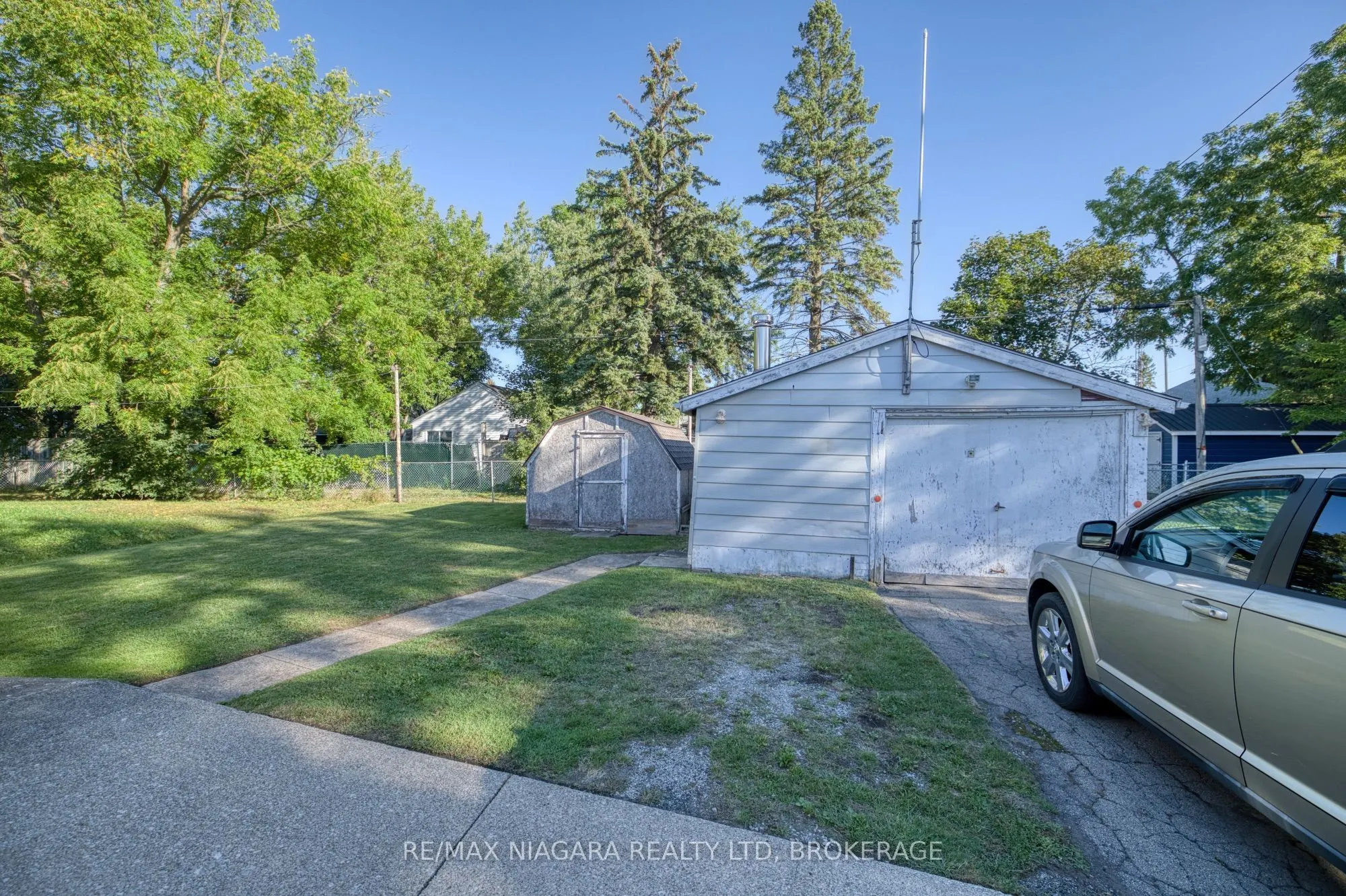 304 Jarvis Street