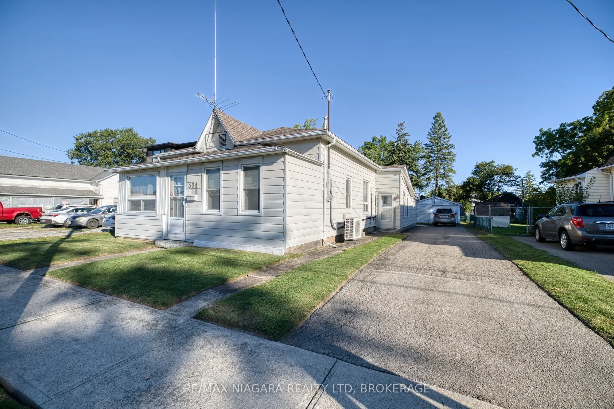 304 Jarvis Street