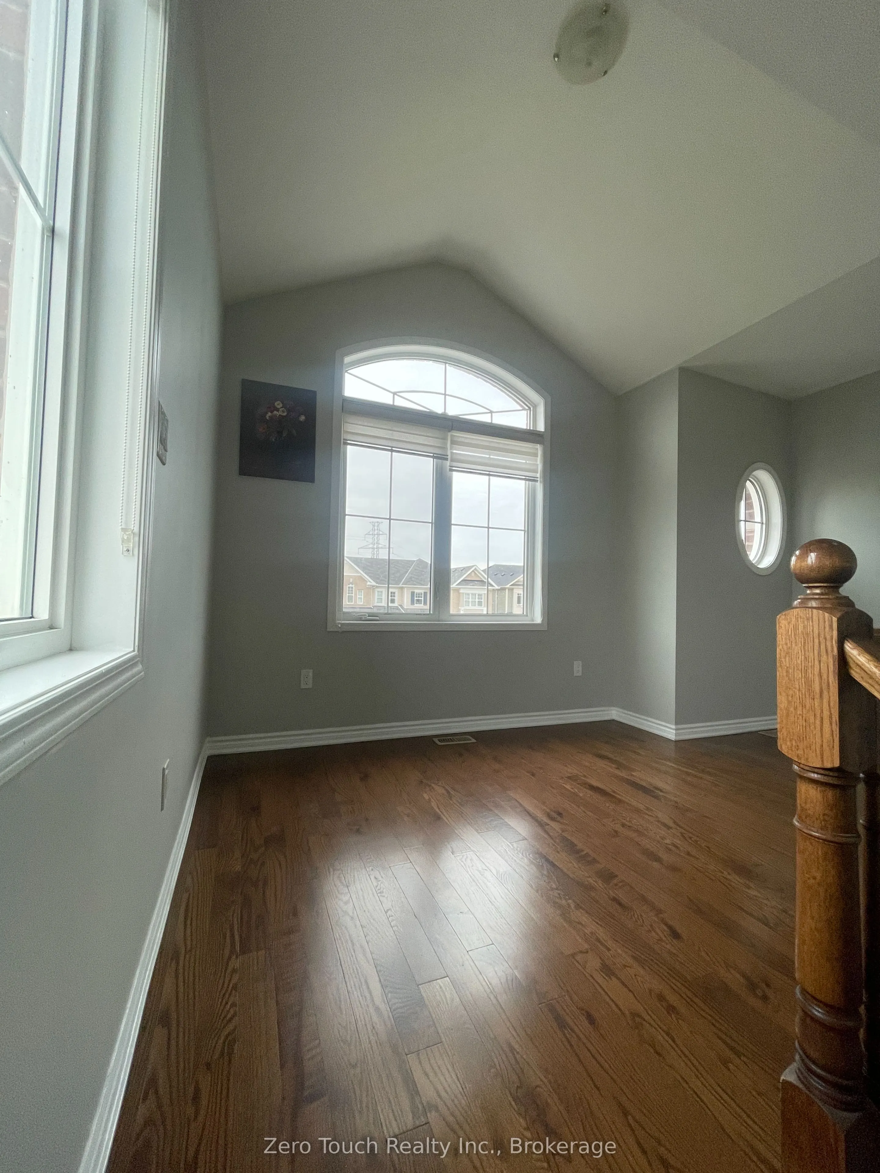 127 Watermill Street W