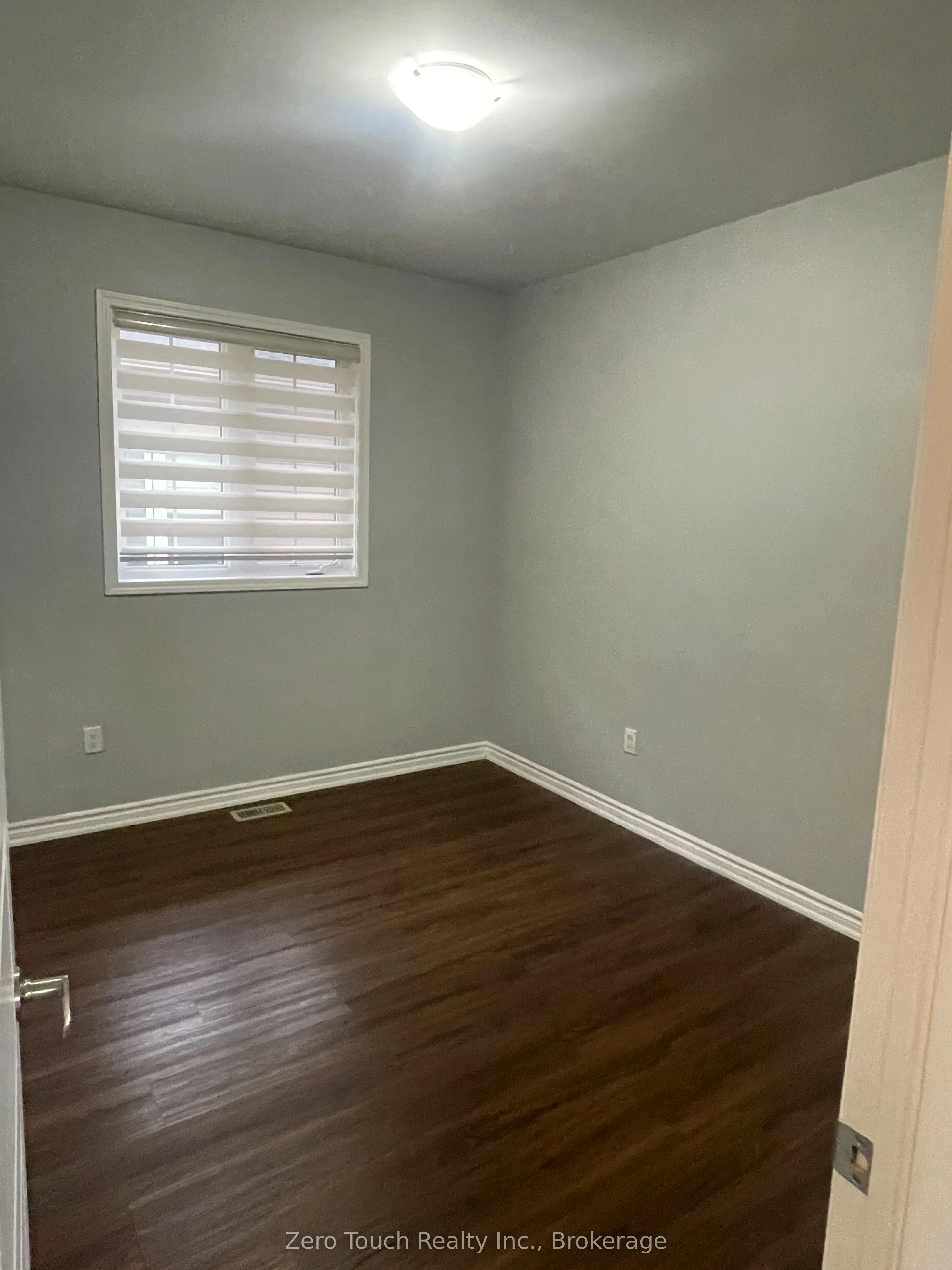 127 Watermill Street W