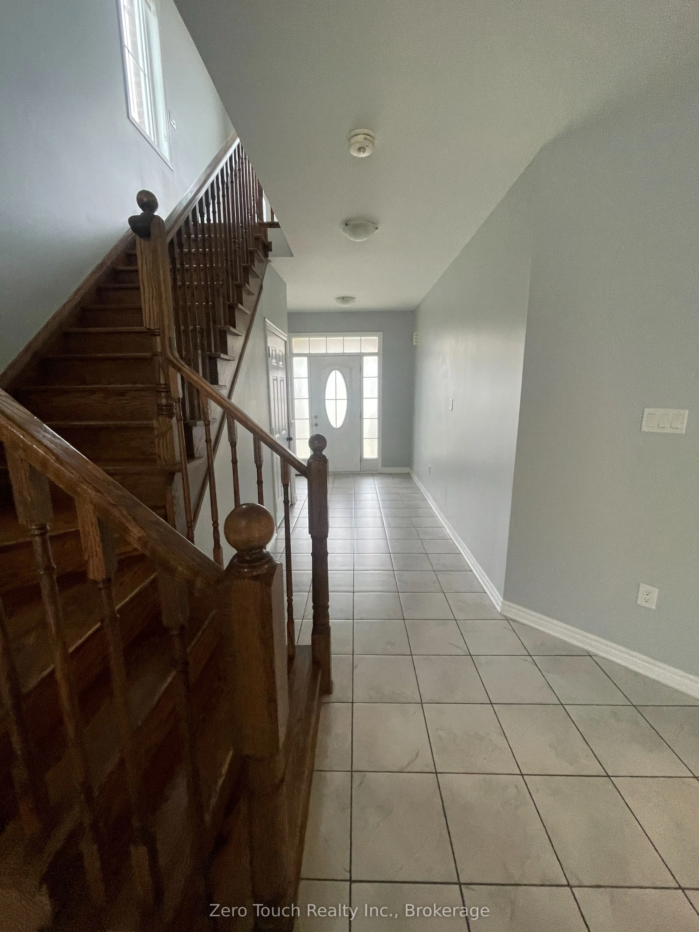 127 Watermill Street W