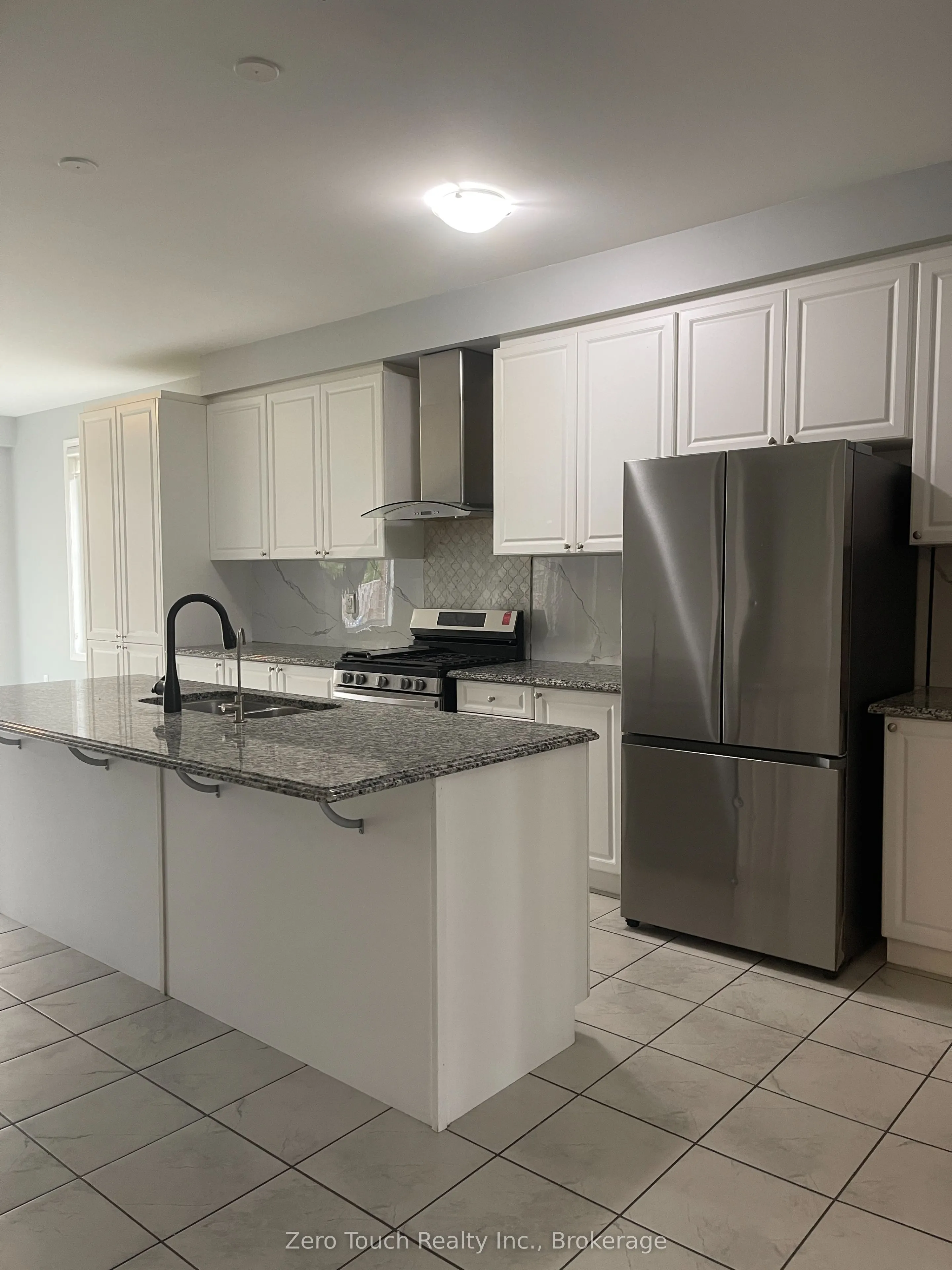 127 Watermill Street W