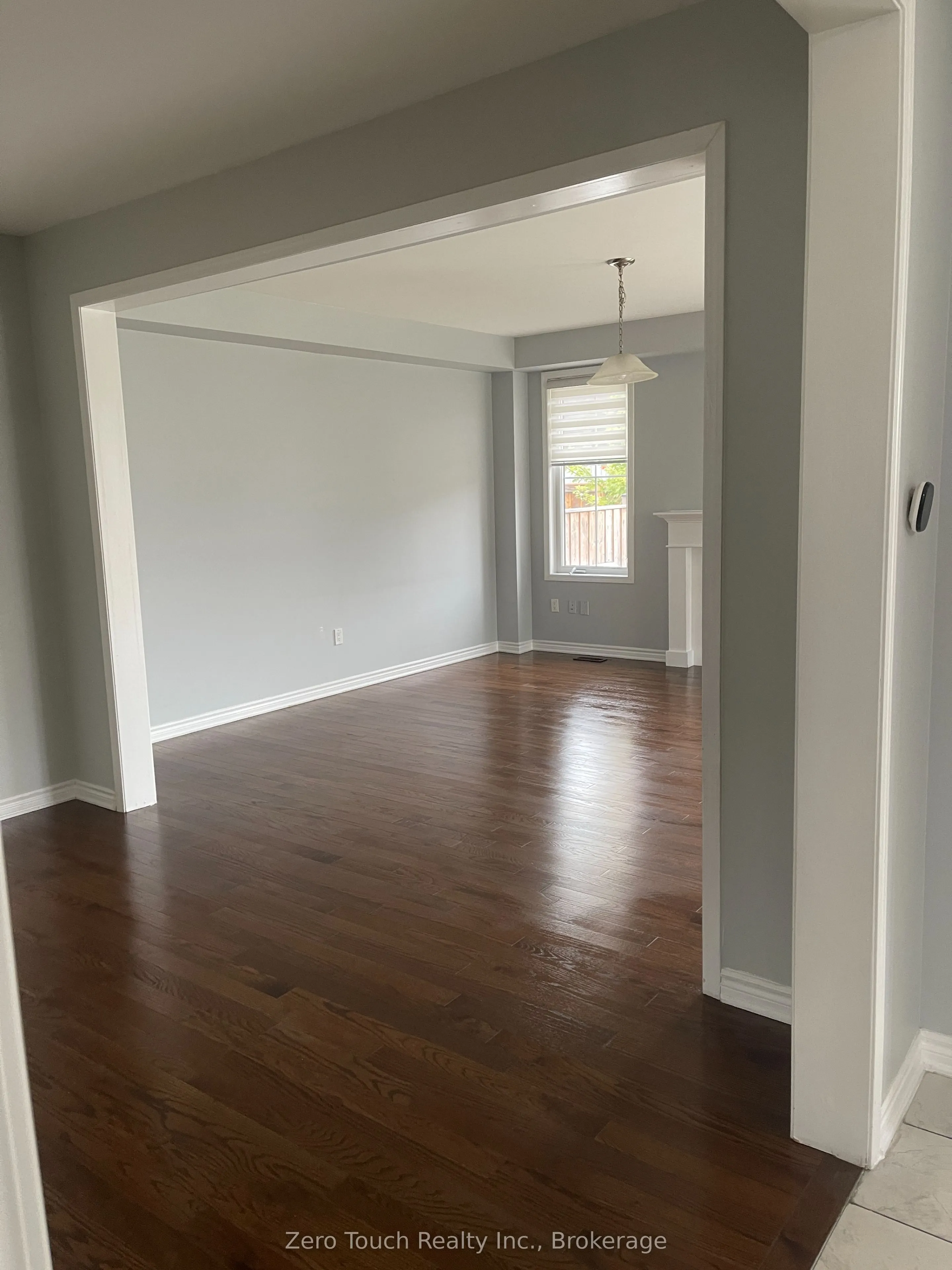 127 Watermill Street W