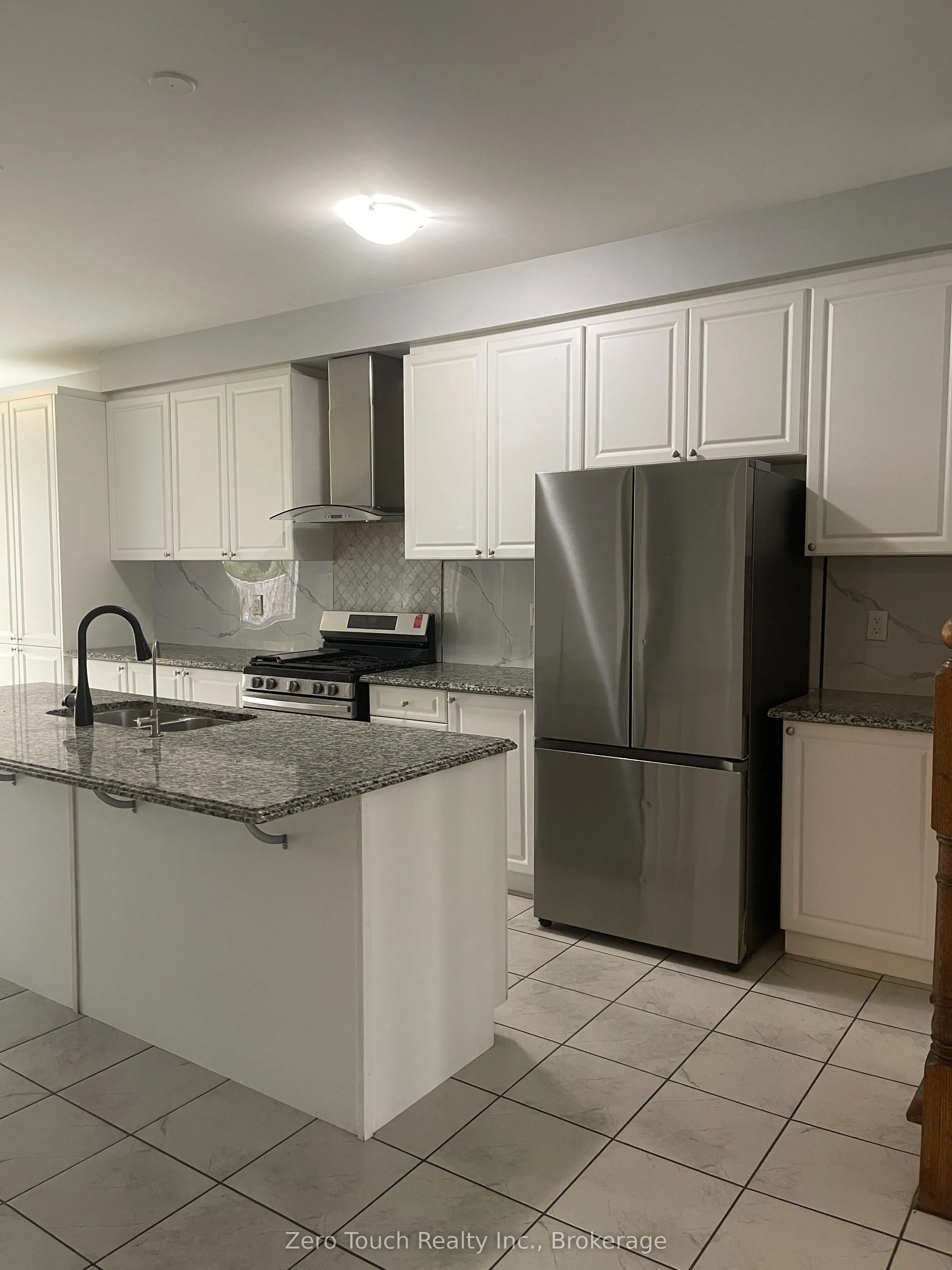 127 Watermill Street W
