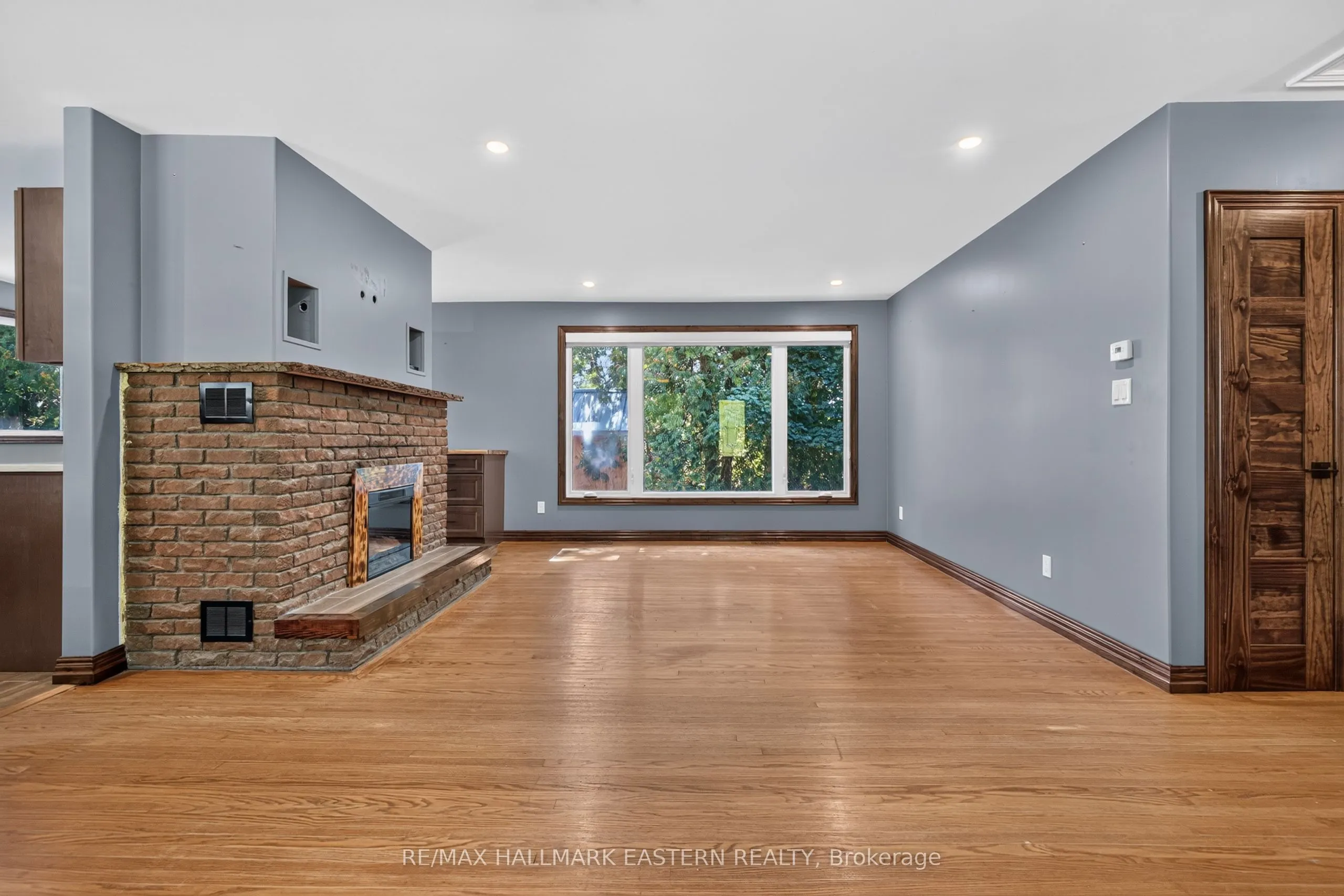 3743 Dummer Asphodel Road