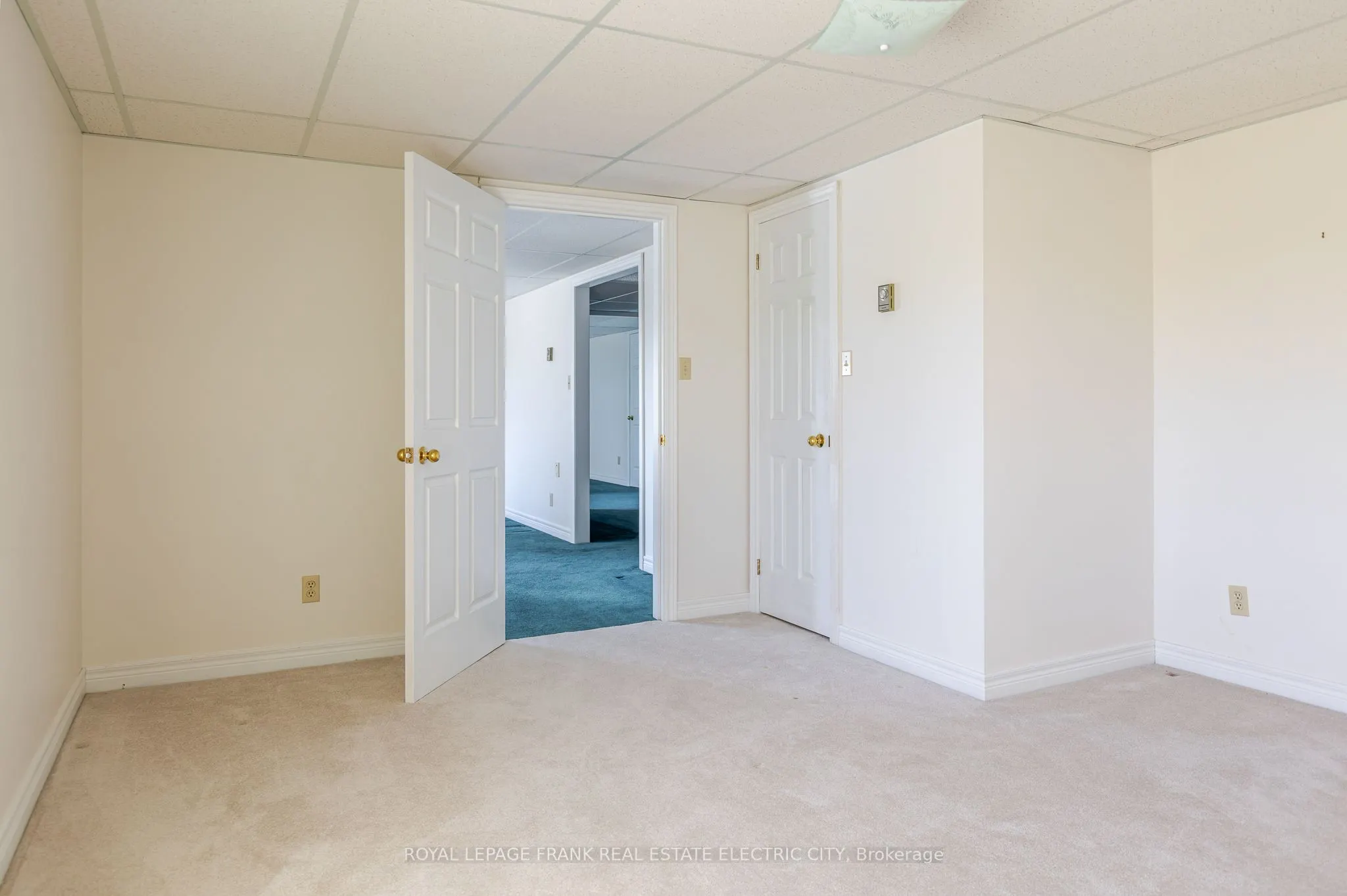 36 Champlain Crescent #30