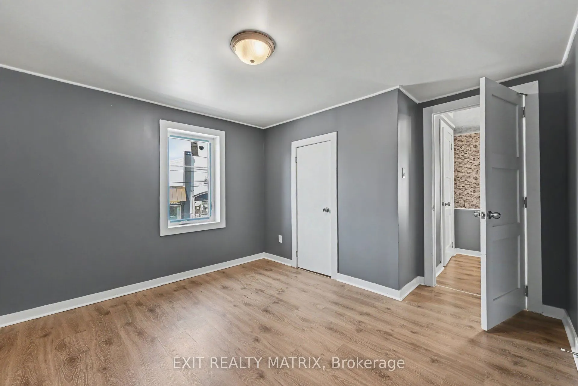 1026 Notre Dame Road