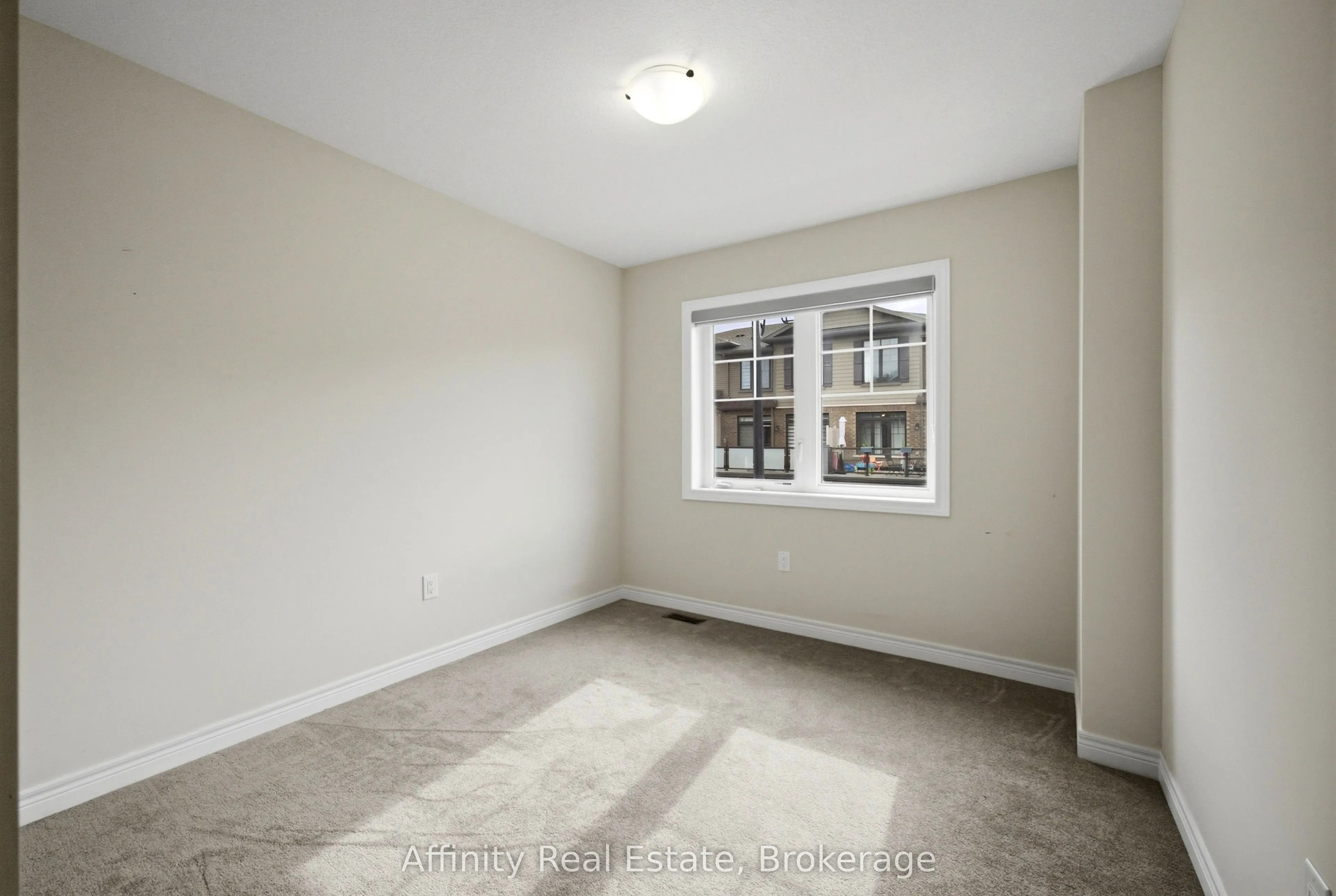 10 Birmingham Drive #32